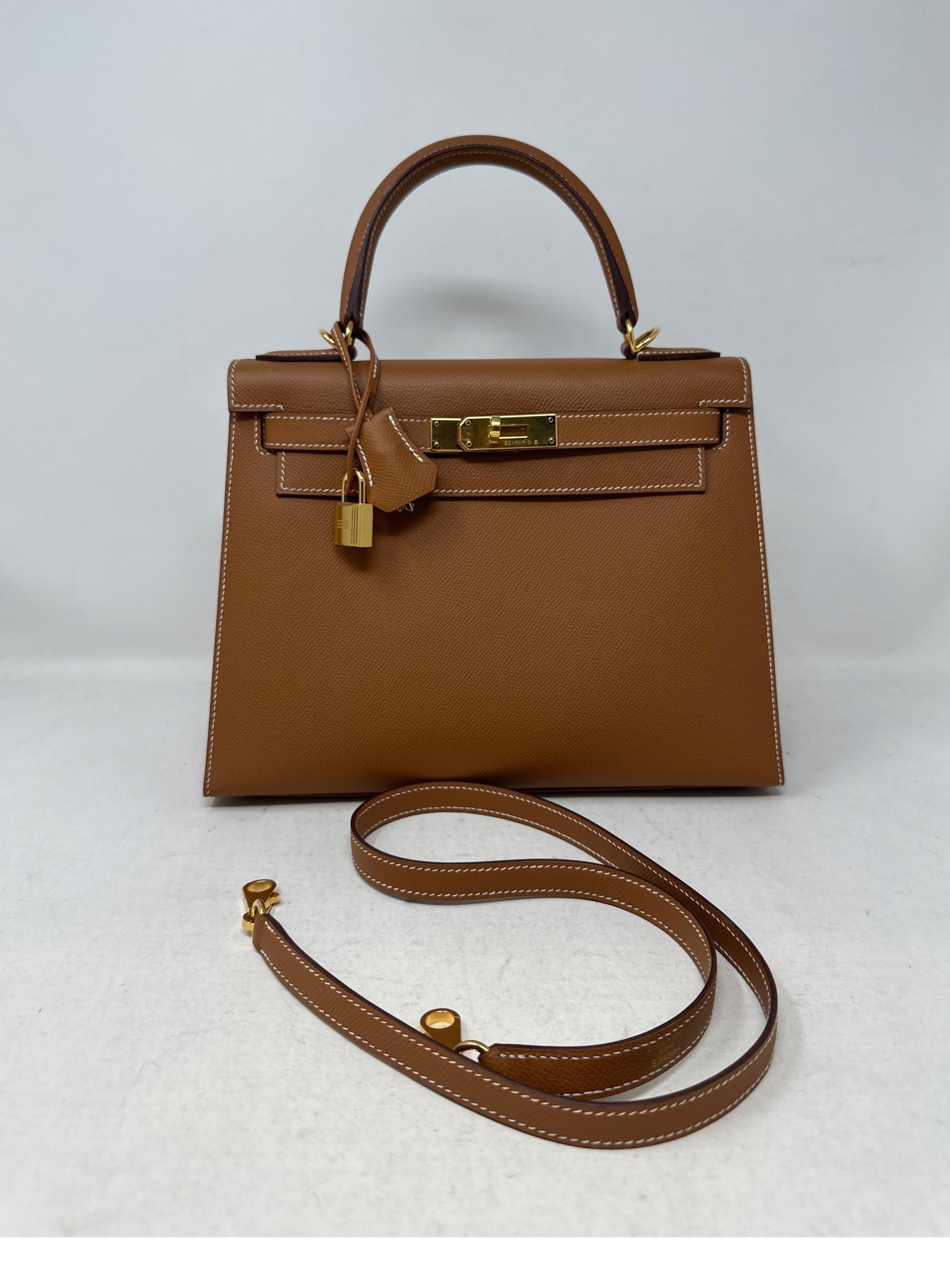 Hermes Gold Kelly 28 Sellier Bag For Sale 14