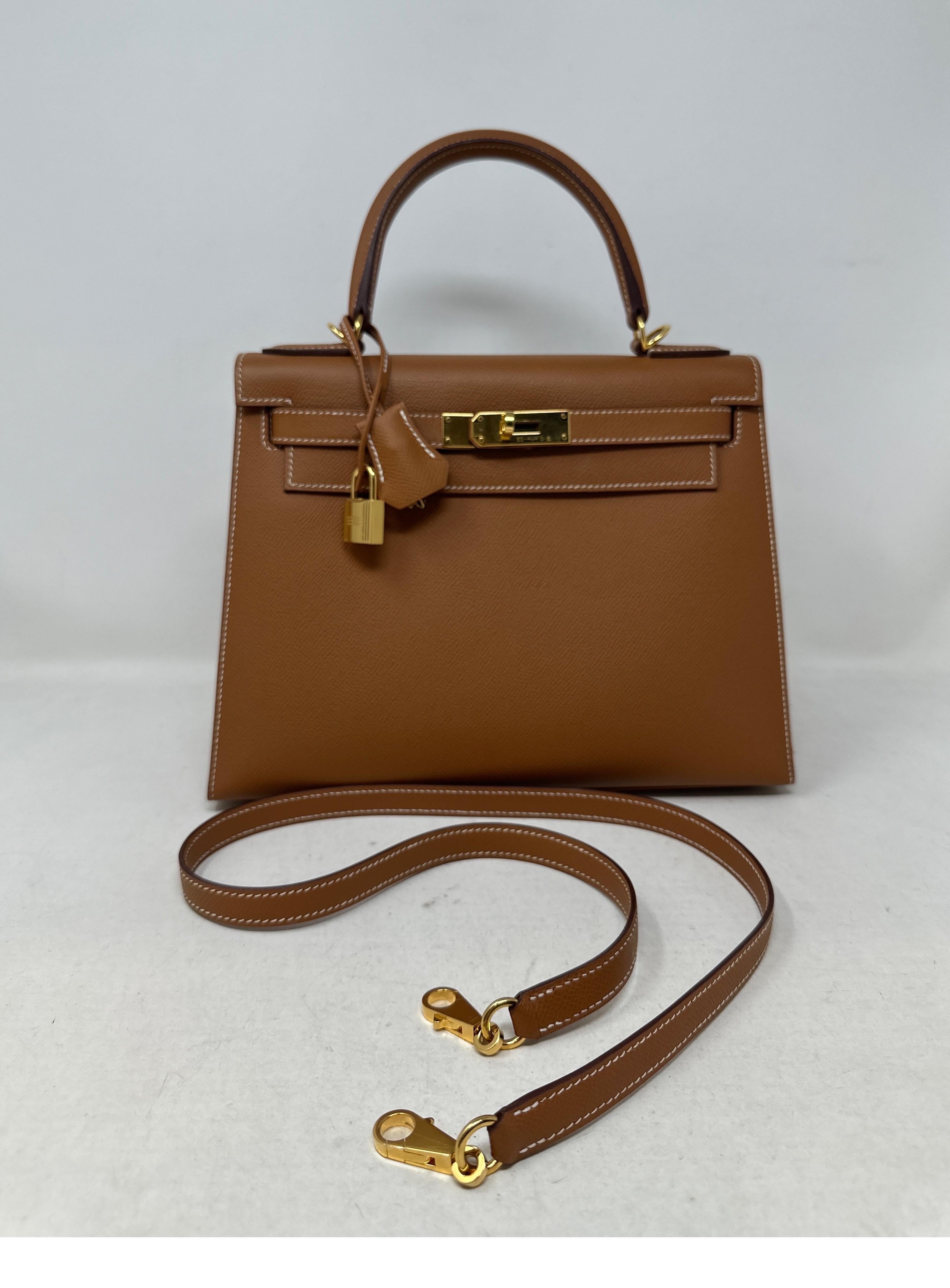 Hermes Gold Kelly 28 Sellier Bag For Sale 15