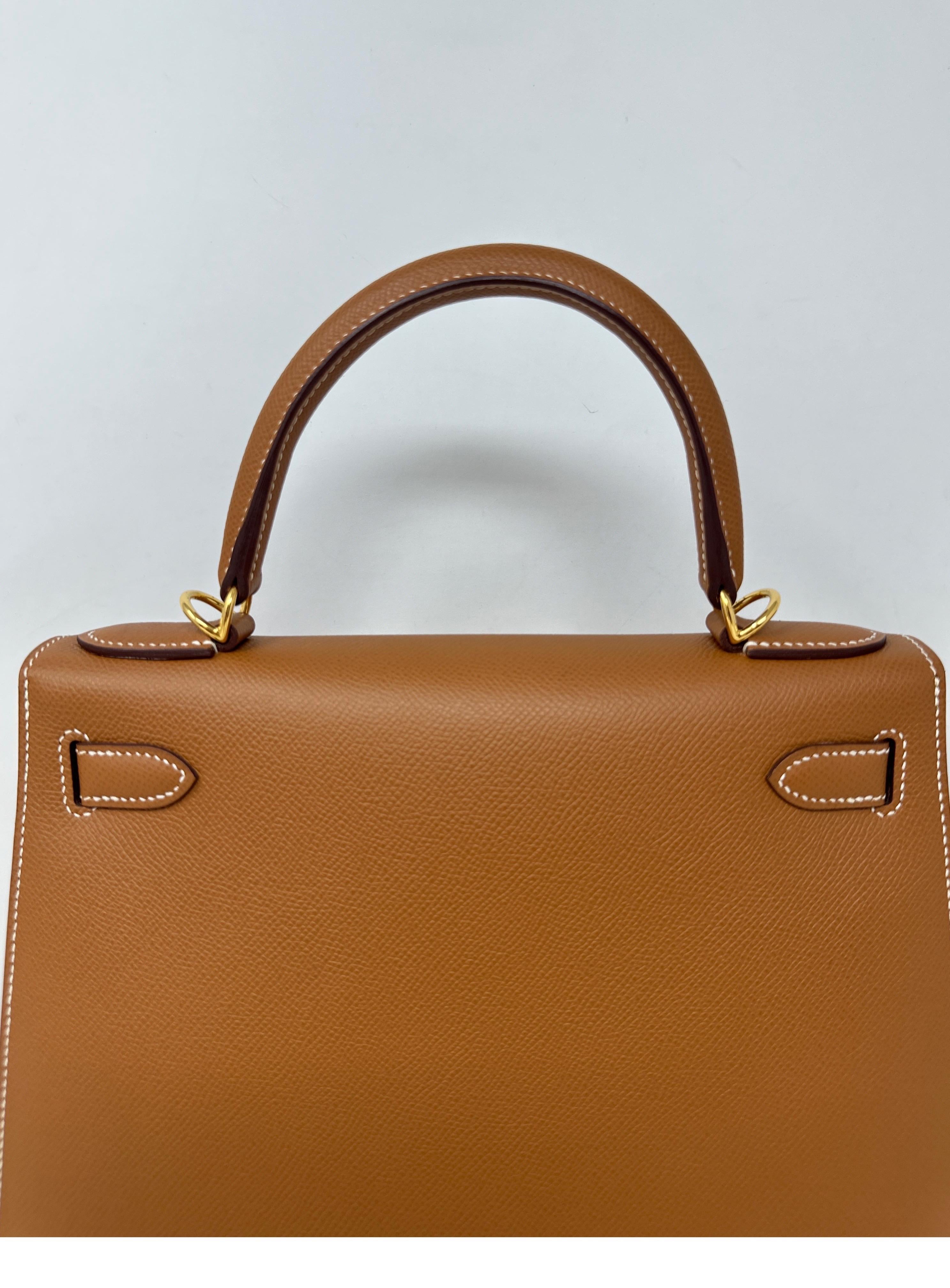 Hermes Gold Kelly 28 Sellier Bag For Sale 3