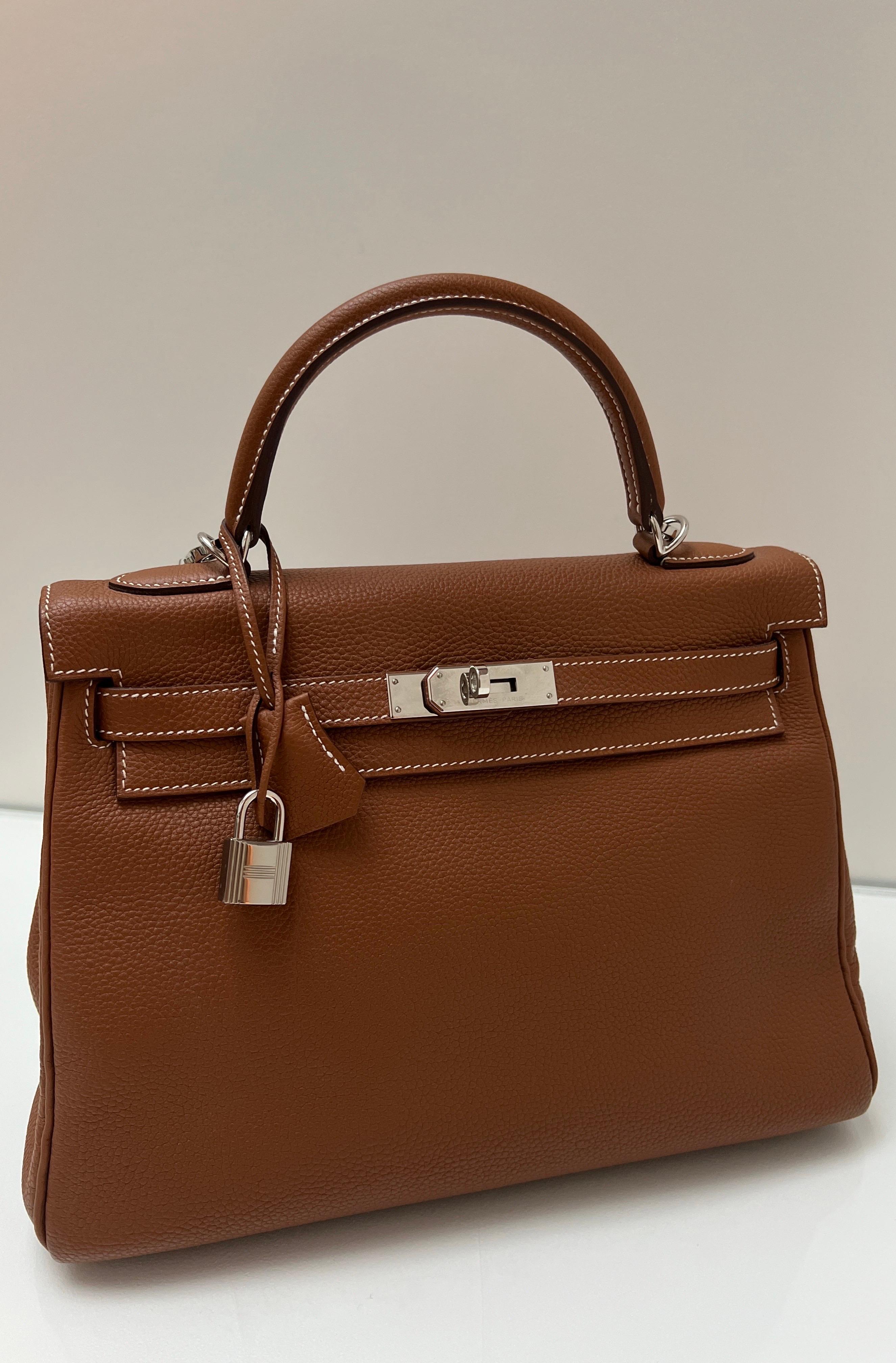 Hermes Gold Kelly 28 Togo with Rare Strap 13