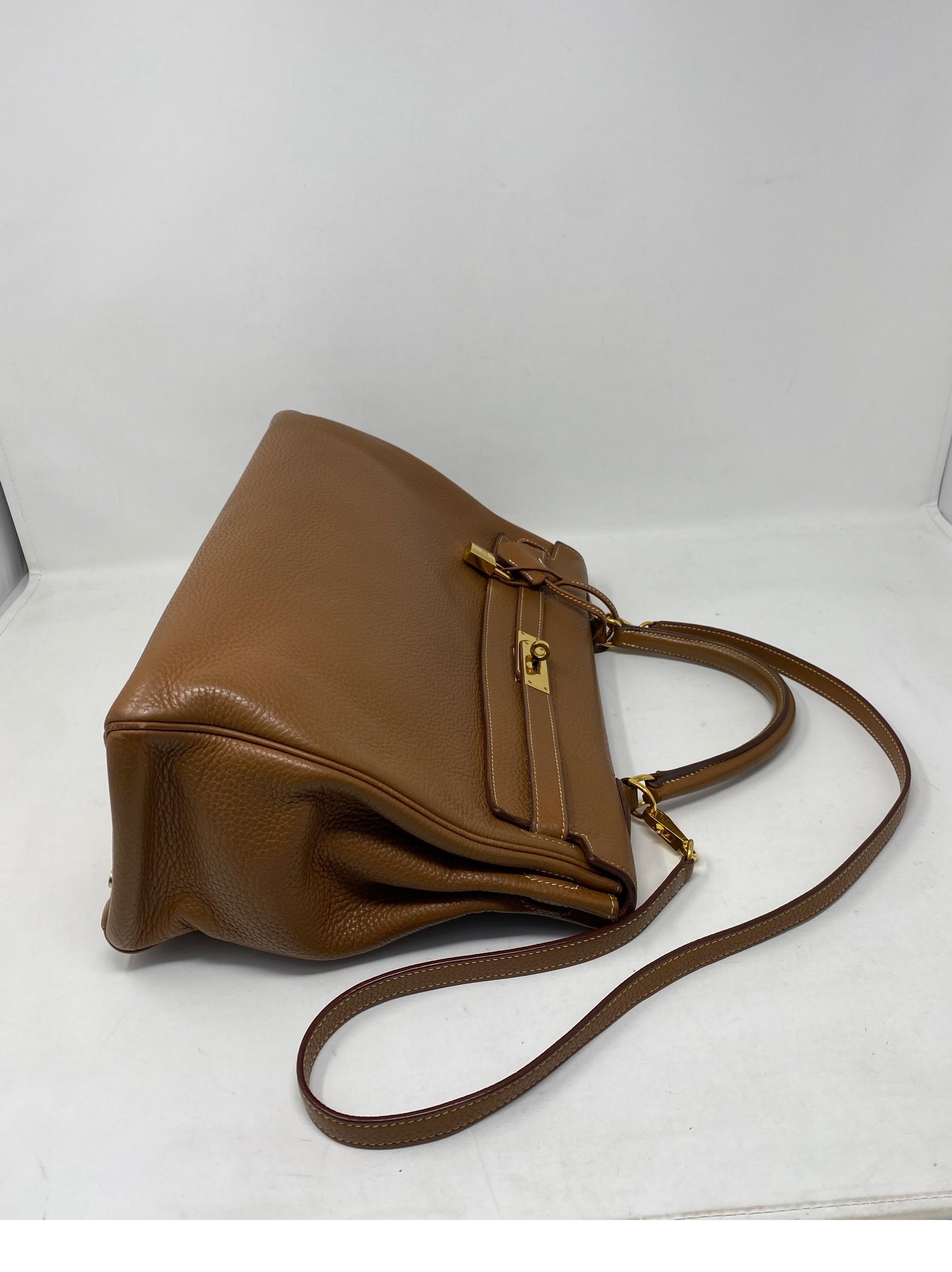 Hermes Gold Kelly 35 Bag 2