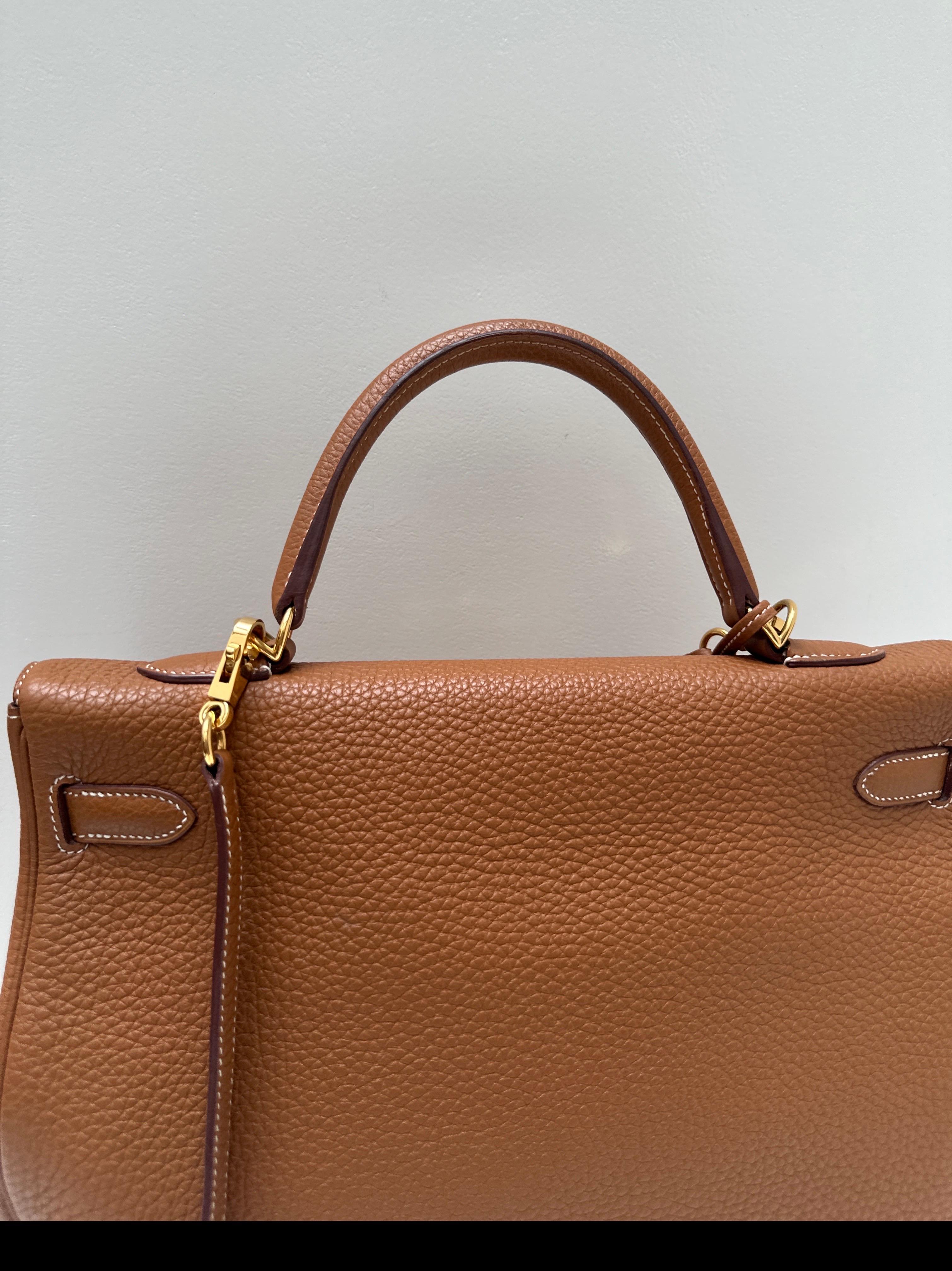 Hermes Gold Kelly 35 Bag For Sale 3