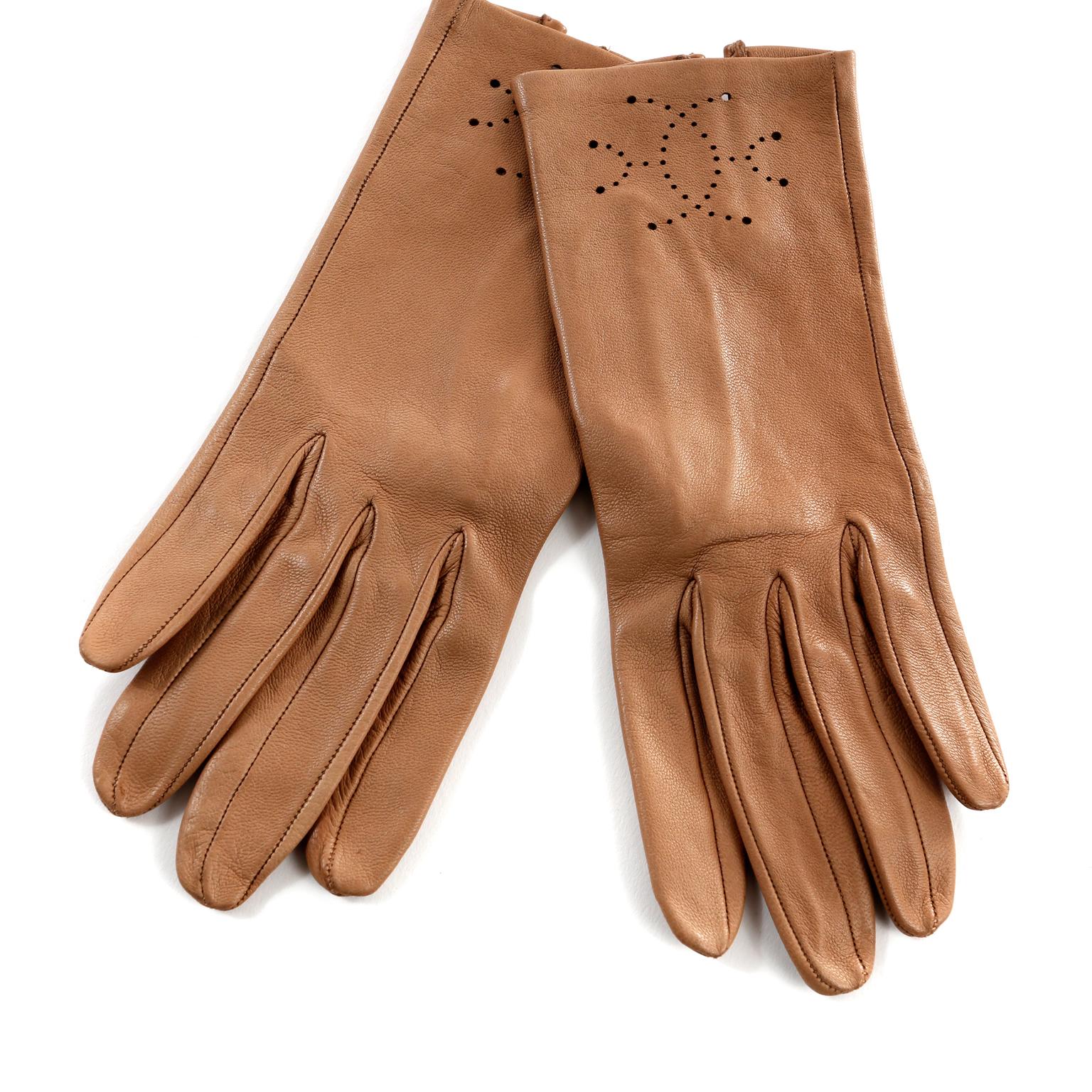 Brown Hermès Gold Leather Eclipse Gloves size 6.5 For Sale