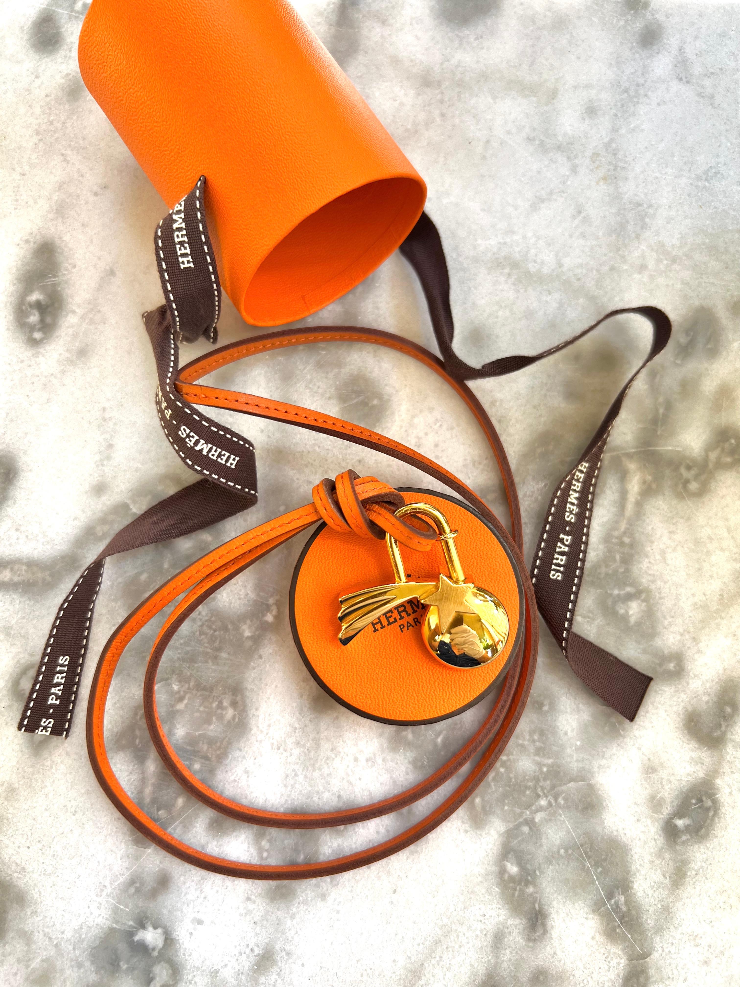 HERMES - Gold Limited Ediction Cadena Lock Charm 