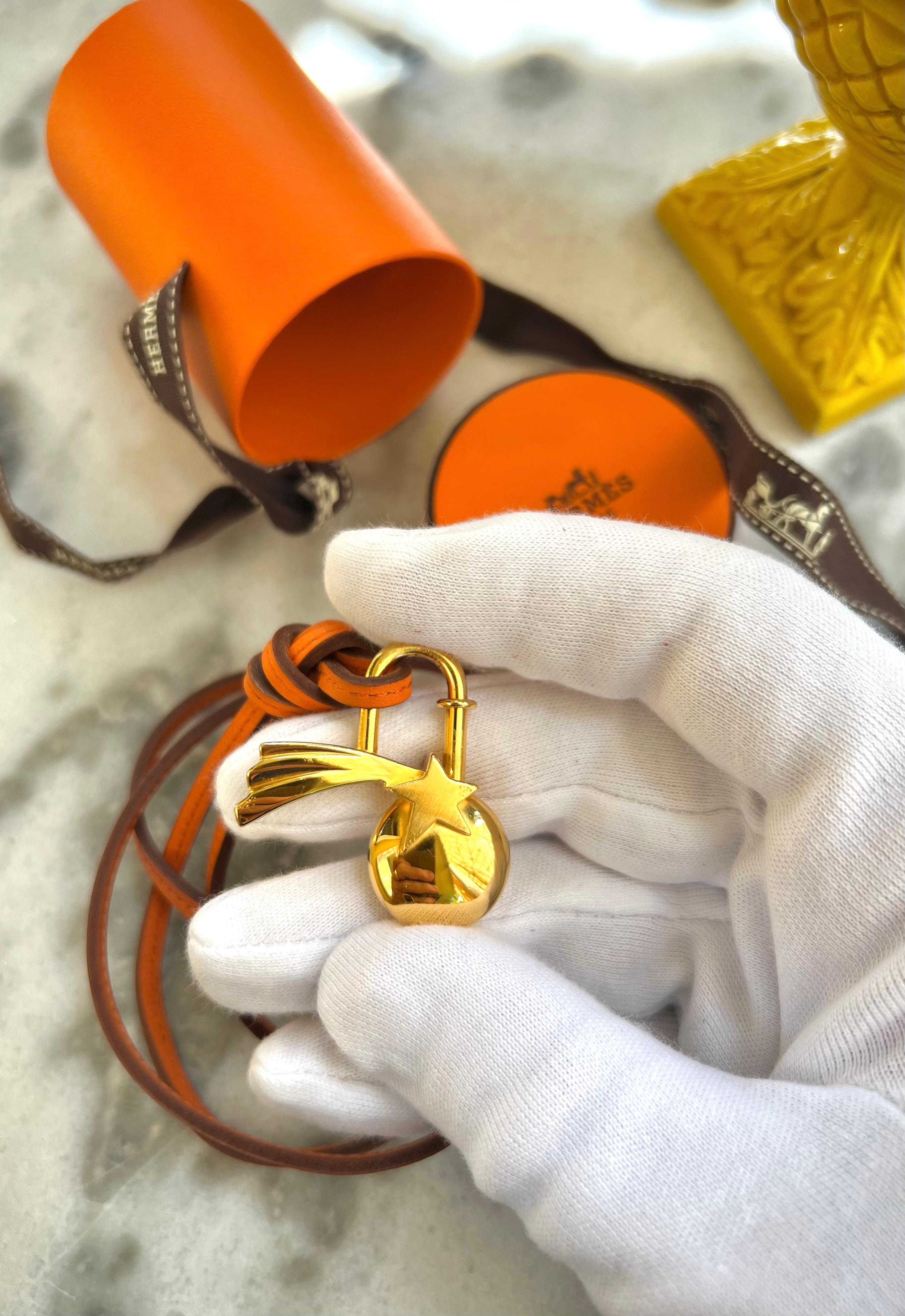 Women's or Men's HERMES - Gold Limited Ediction Cadena Lock Charm 