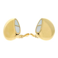 Orecchini Hermes in oro con madreperla