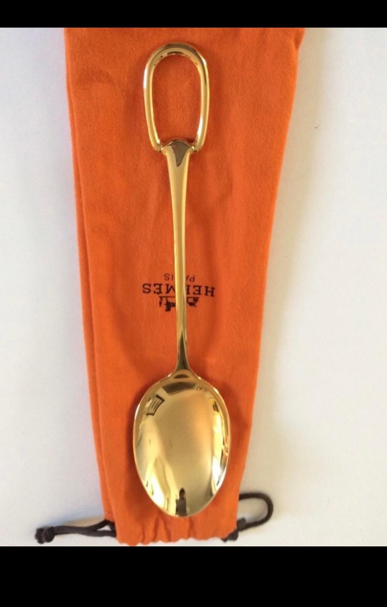 Hermes vergoldeter Löffel im Zustand „Neu“ in London, England
