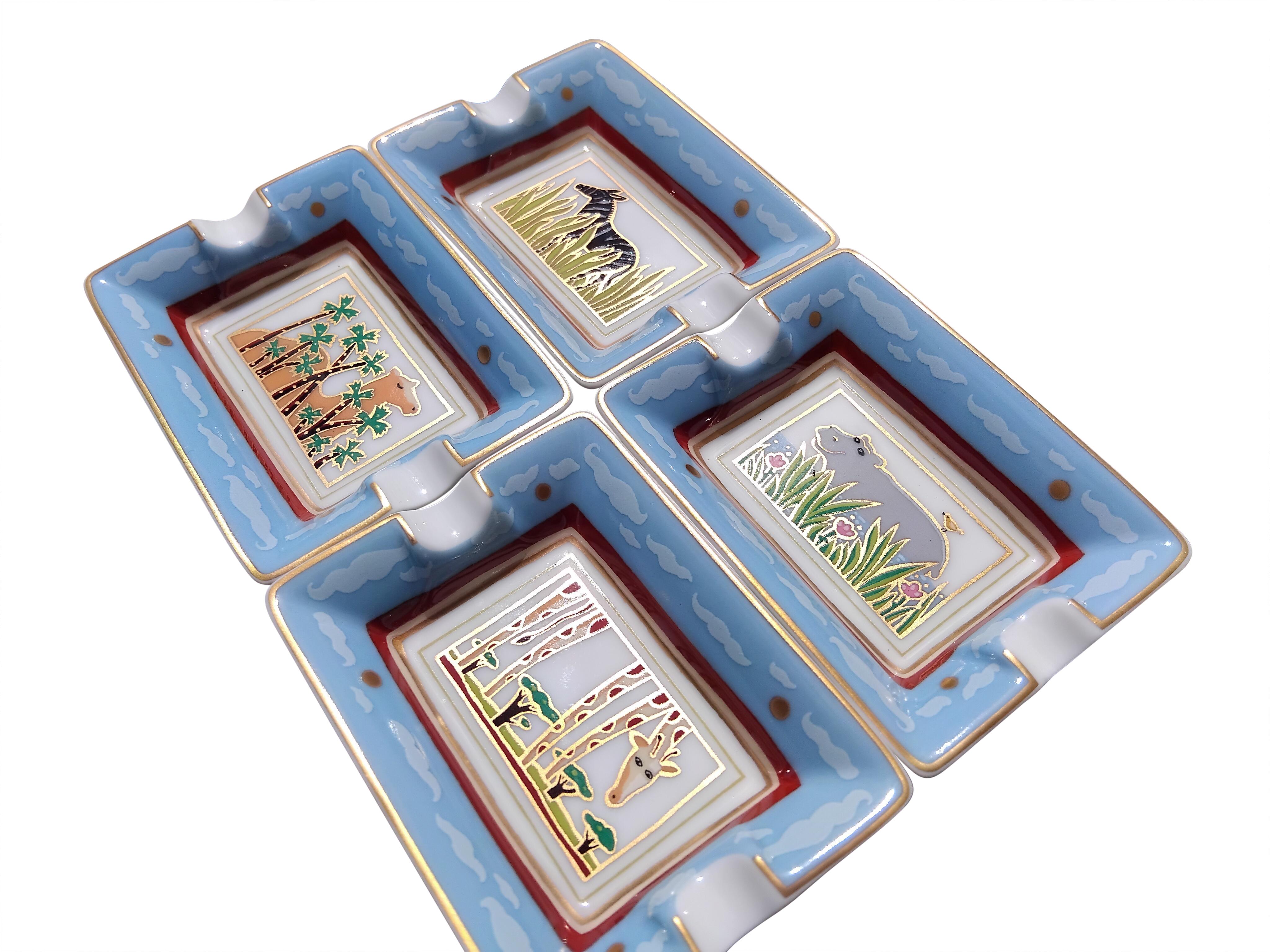 Hermès Porcellana Oro 4 Mini Posacenere Vassoi Portaoggetti Animali Selvaggi Africa In condizioni Nuovo in vendita a Corcoué Sur Logne, Loire-Atlantique