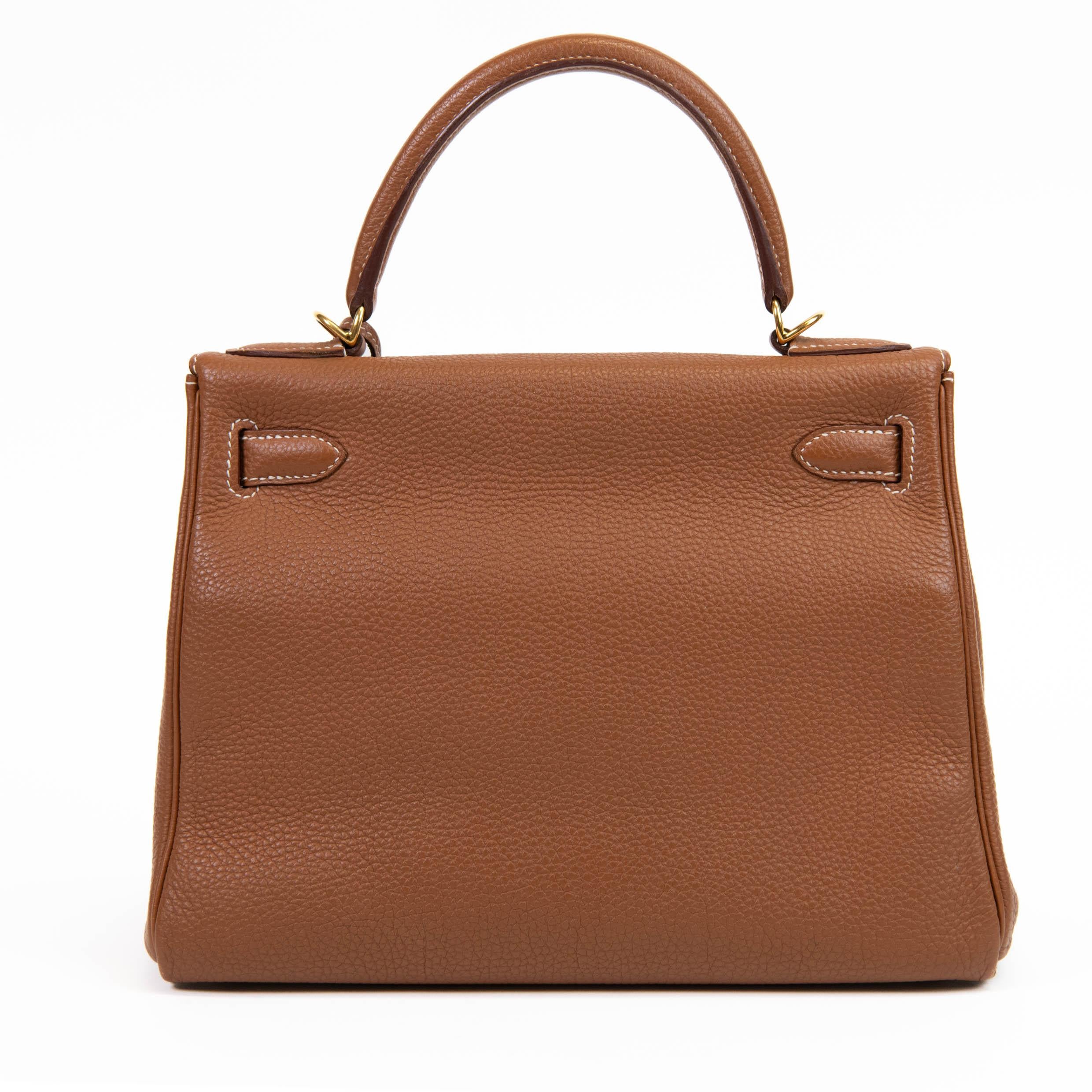 Brown Hermes Gold Togo Leather Retourne Kelly 28cm Gold Hardware For Sale