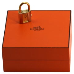 Charm per orologio per borsa Kelly di Hermes con tonalità oro