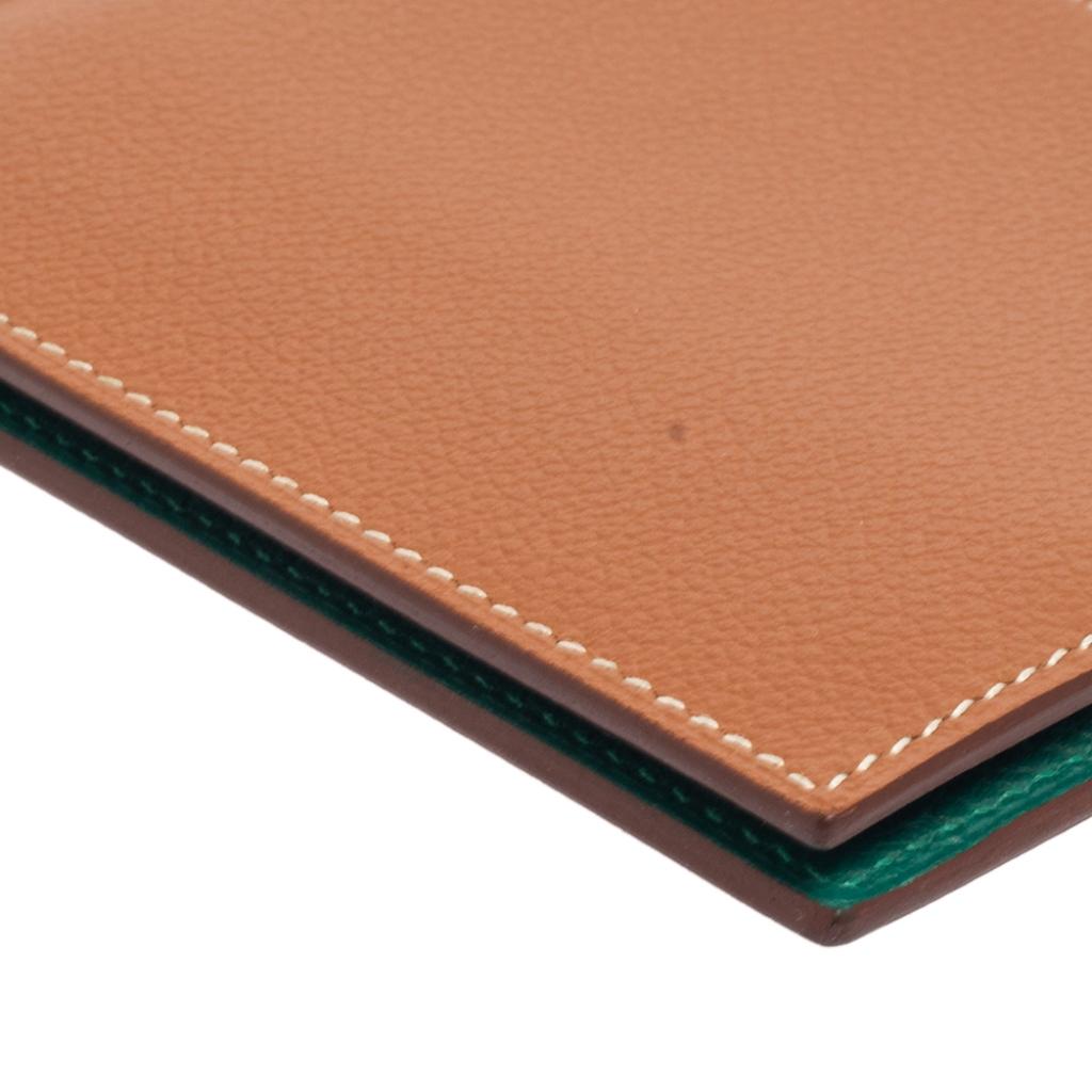 Hermes Gold/Vert Vertigo Evercolor Leather Poker Compact Wallet 1