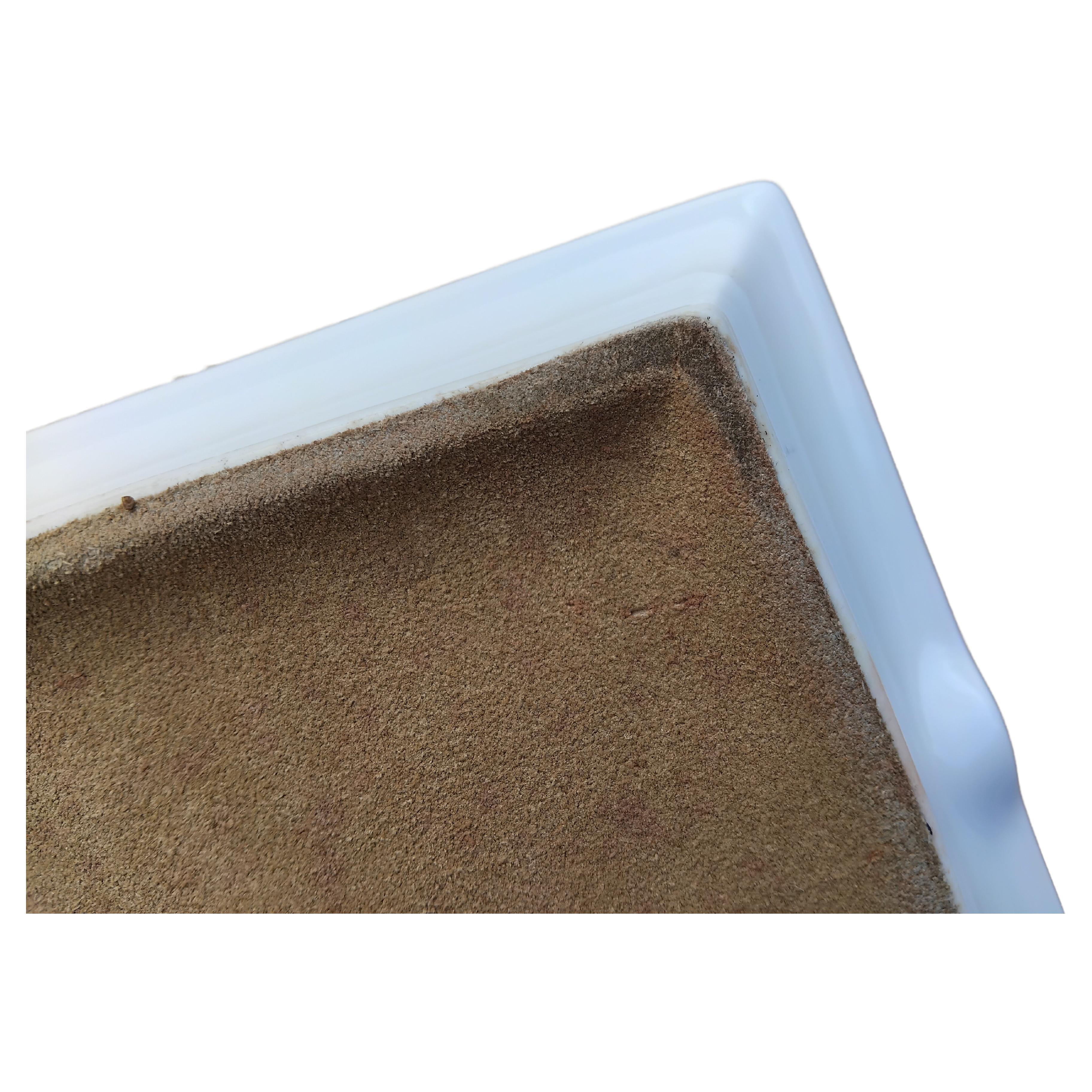 Hermès Golf Print Cigar Ashtray Change Tray Porcelain Gold en venta 8