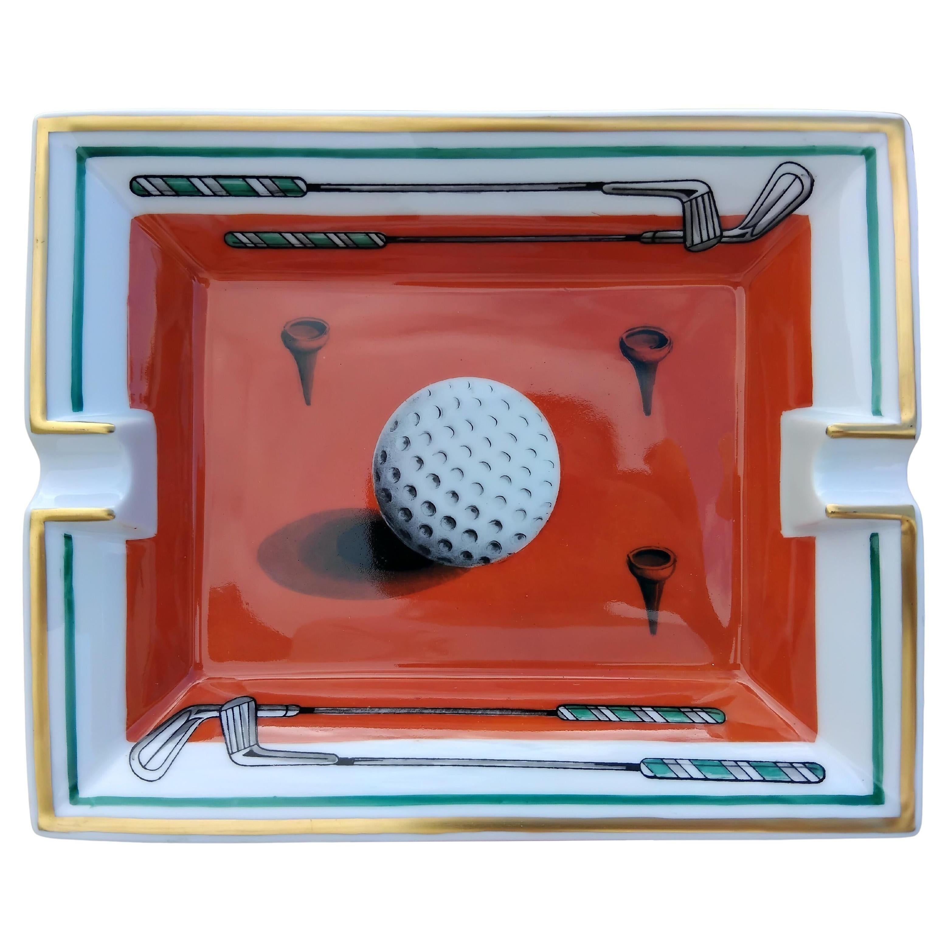 Hermès Golf Print Cigar Ashtray Change Tray Porcelain Gold en venta 4