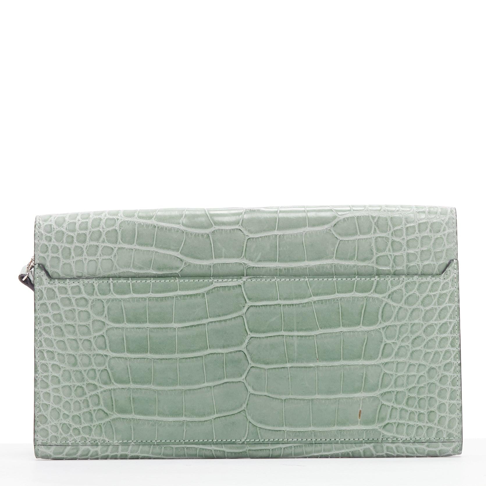 Gray HERMES Goodlock Porosus mint green scaled leather PHW push clasp wrist clutch For Sale