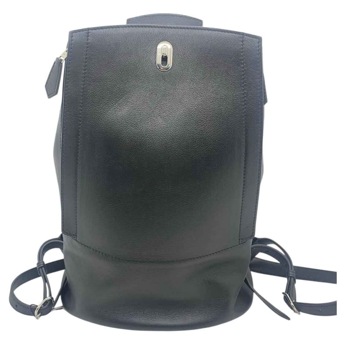 What is the best mens backpack?