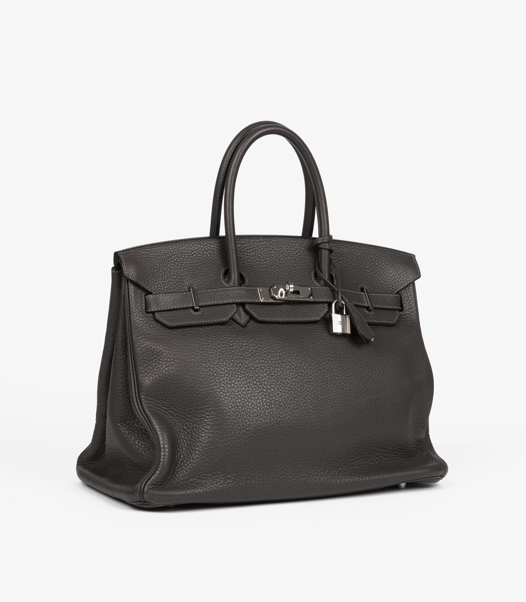Hermès Graphite Grey Clemence Leather Birkin 35cm Retourne

Product Details
Xupes Ref: CB1485
Brand: Hermès
Model:  Birkin 35cm
Type: Tote
Serial Number: [L]
Age: 2008
Accompanied By: Hermès Dust Bag, Padlock, Keys, Clochette
Colour: