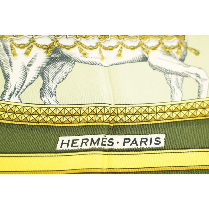White Hermès Green Grand Apparat Silk Scarf 733her324
