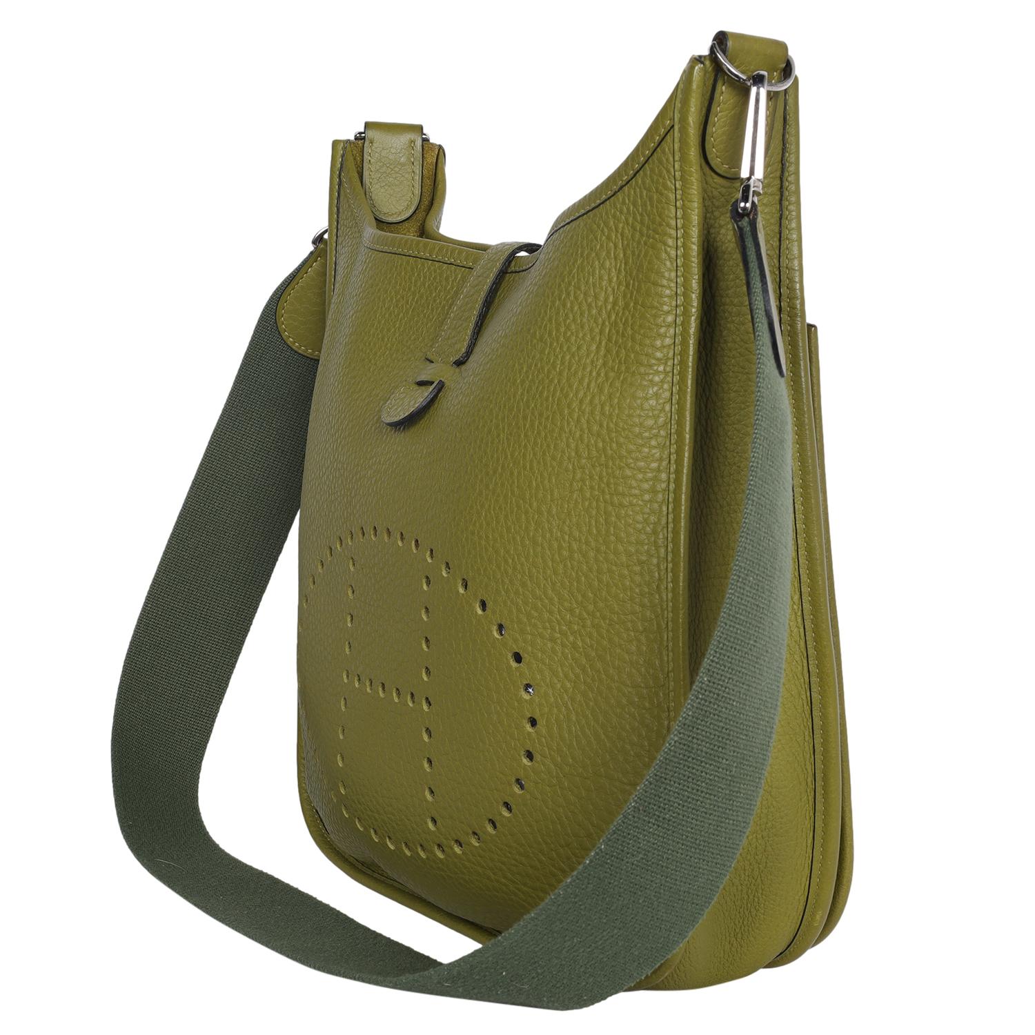 Hermes Green Leather Evelyn II GM □J Shoulder Bag 2006 For Sale 3