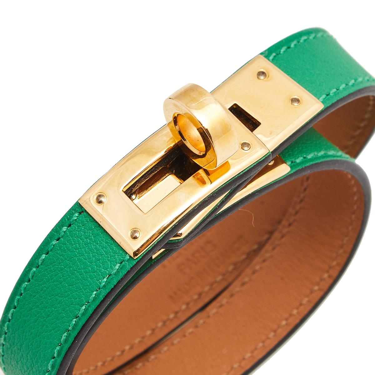 Contemporary Hermes Green Leather Gold Plated Kelly Double Tour Bracelet