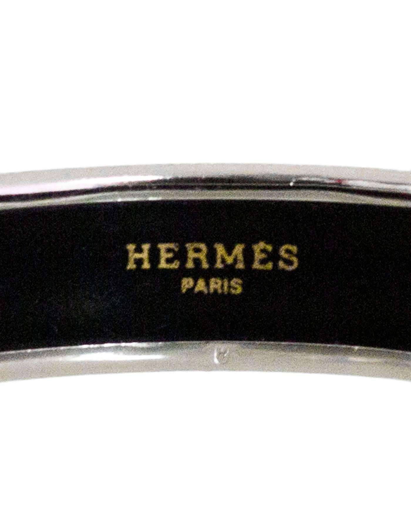 Hermes Green Medium Calache Enamel Bangle Bracelet Sz 65 In Excellent Condition In New York, NY