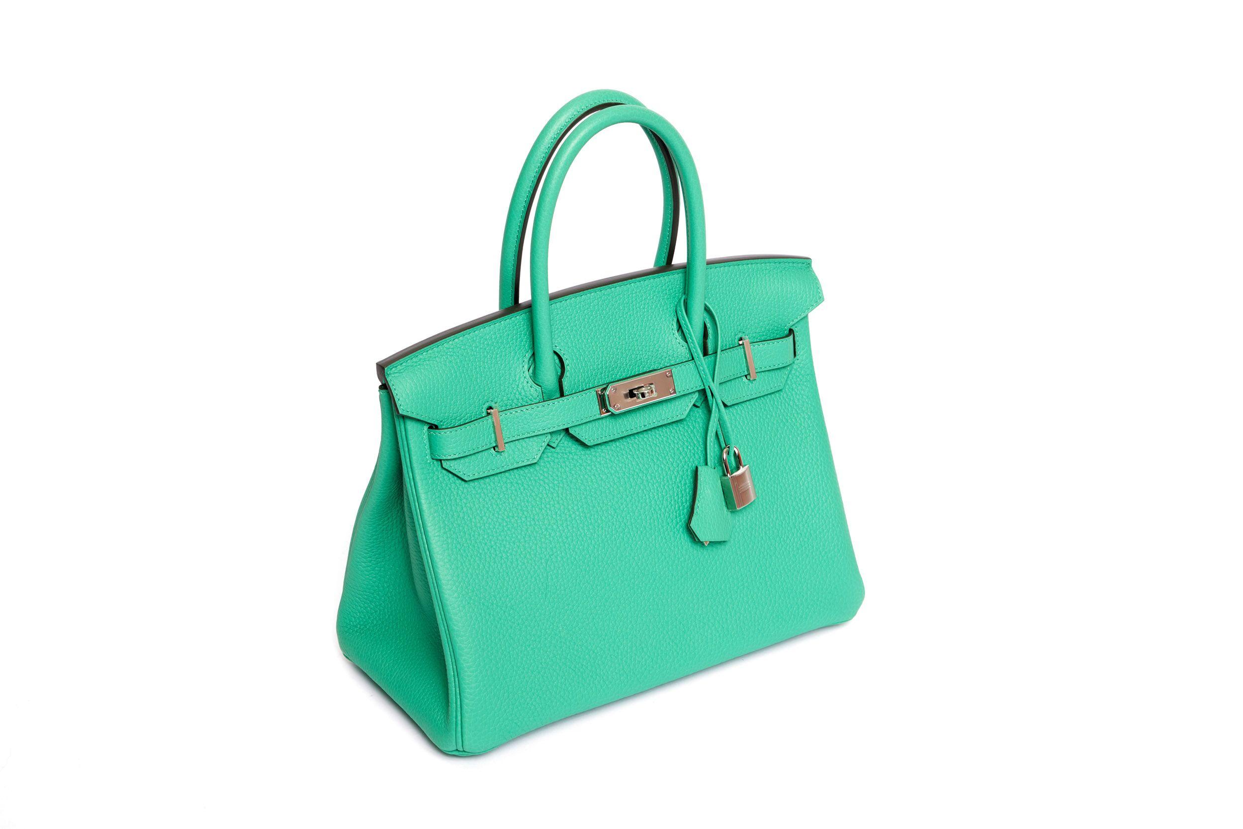 Hermès NEW 30cm Birkin in green mint togo leather with palladium tone hardware. Handle drop, 3.75