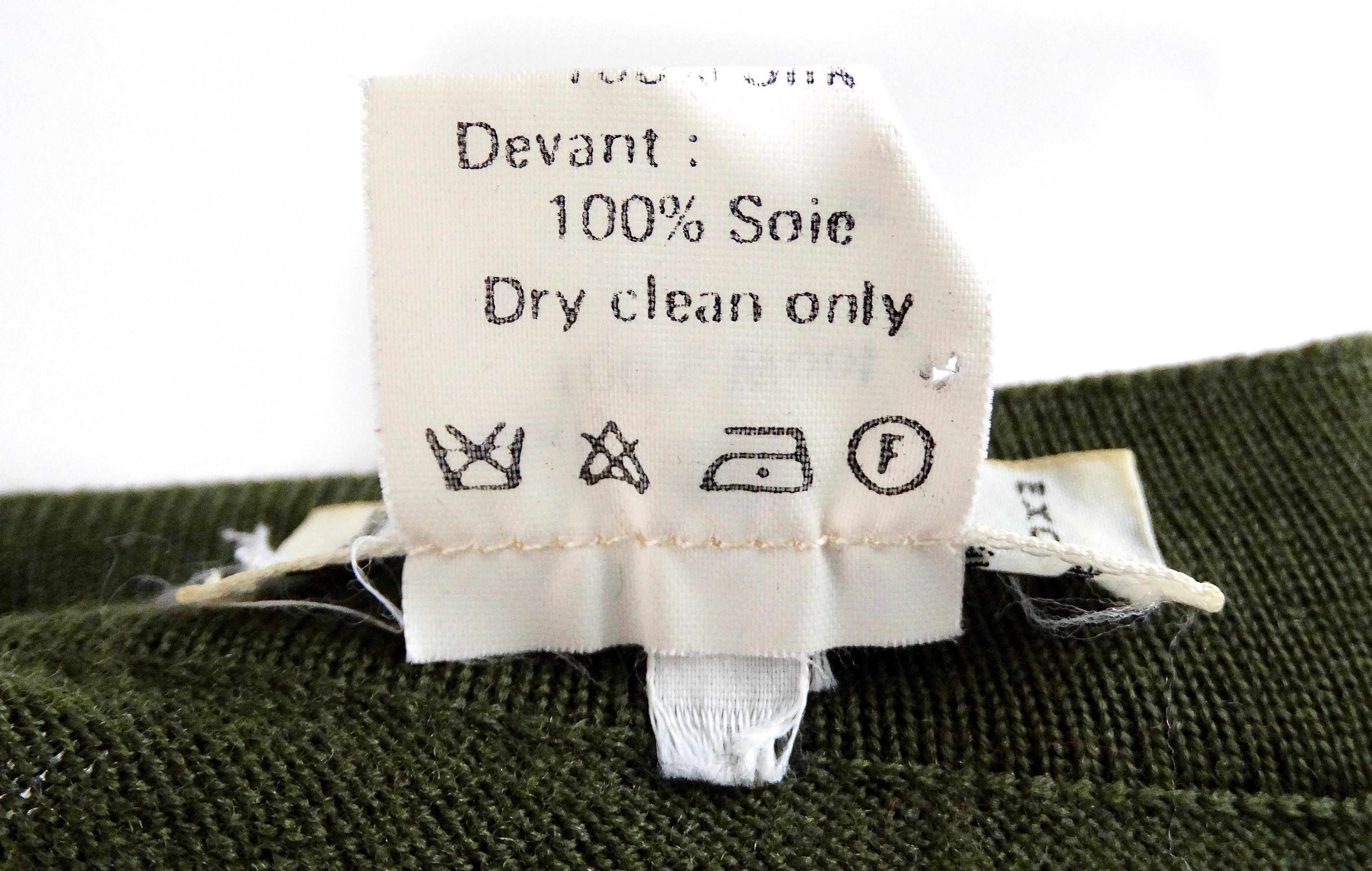 Cardigan en soie et laine imprimé champignon vert Hermes circa 1980 en vente 3