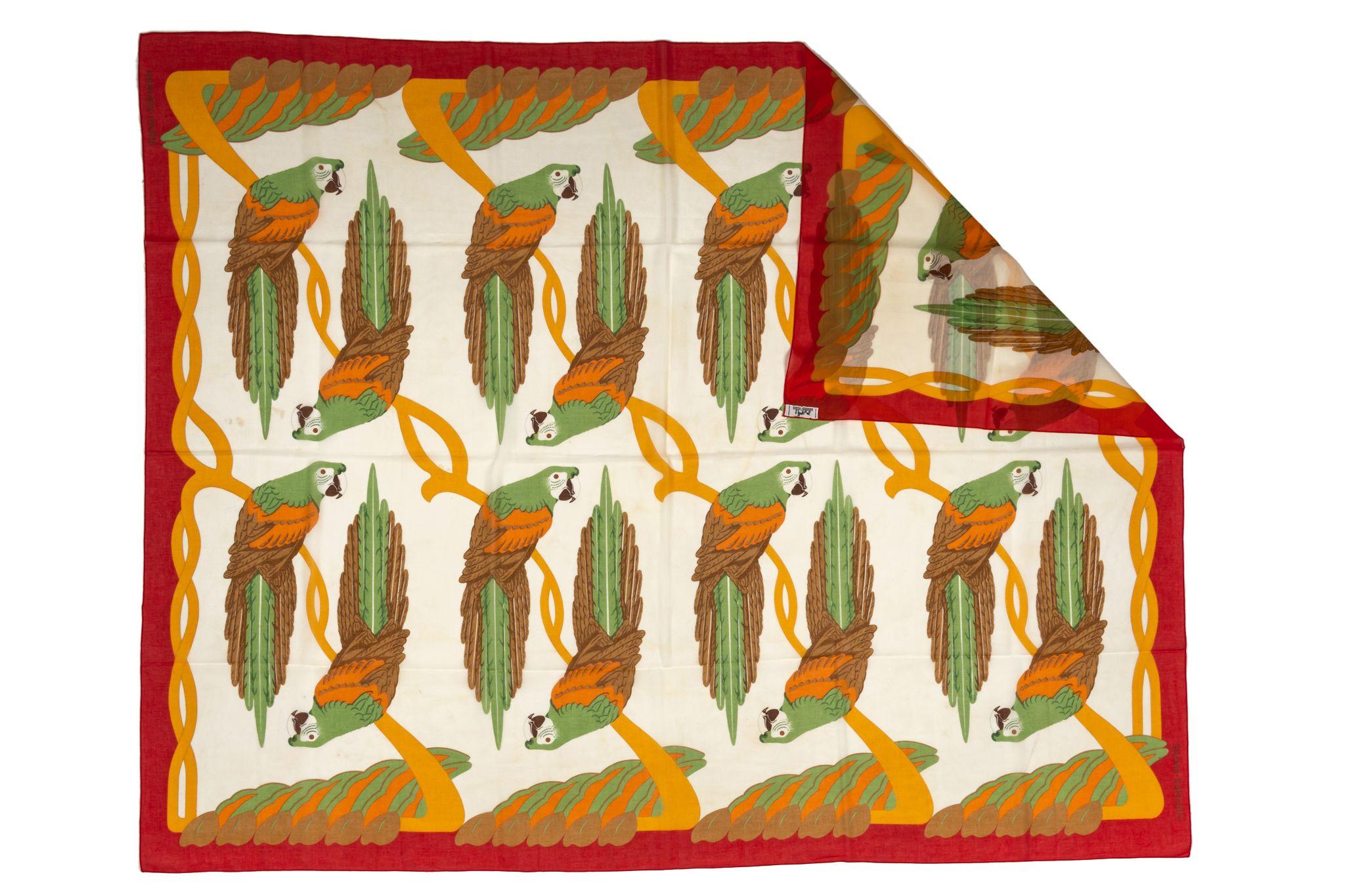 Hermès Green Parrots Cotton Sarong In Good Condition For Sale In West Hollywood, CA