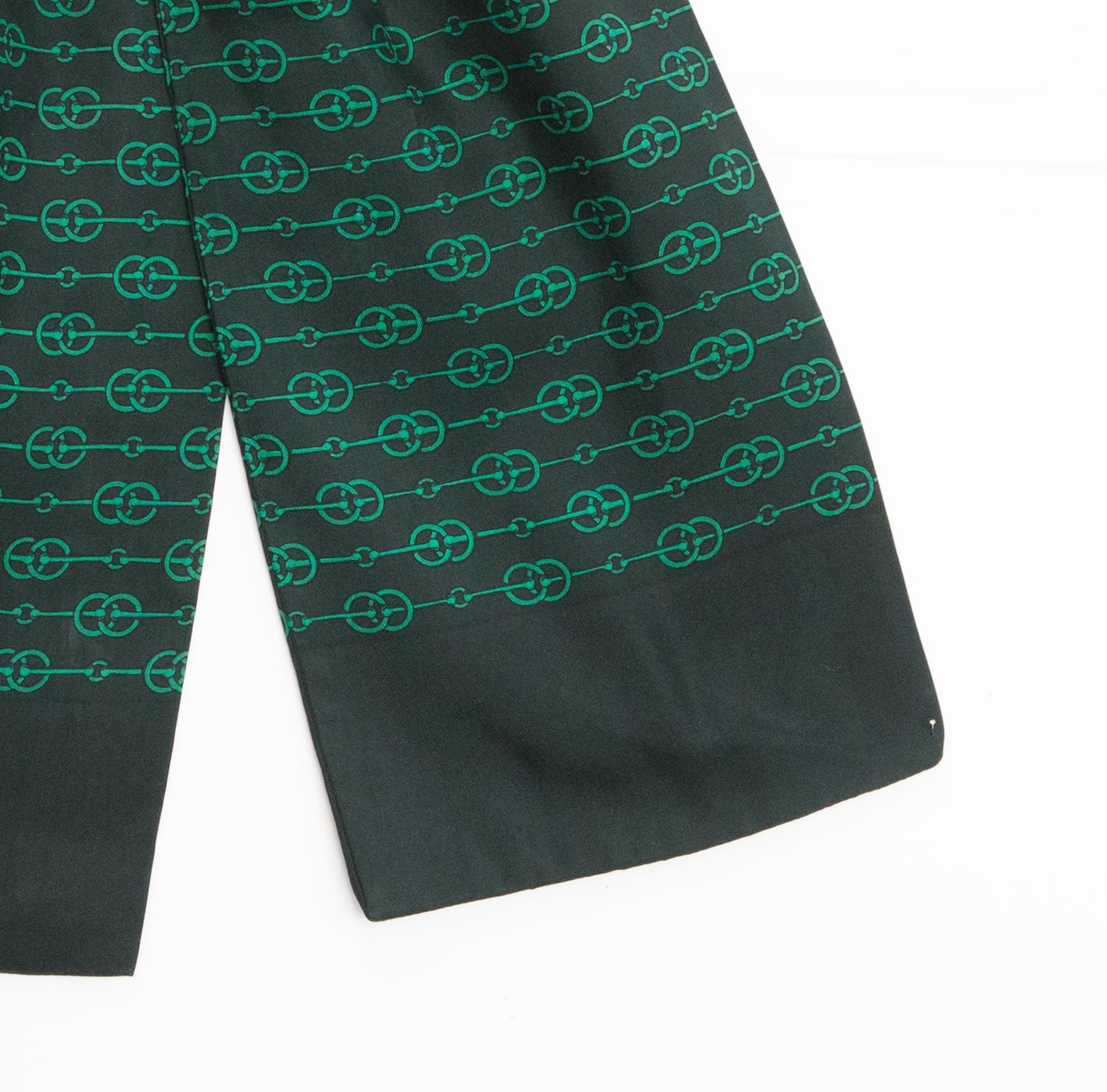 Femenino o masculino Pañuelo Ascot de seda verde Hermes en venta