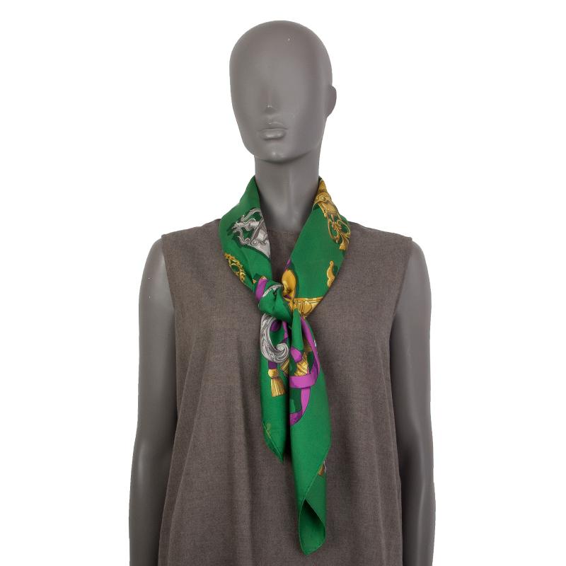 HERMES green silk FERRONNERIE 90 Twill Scarf For Sale 1