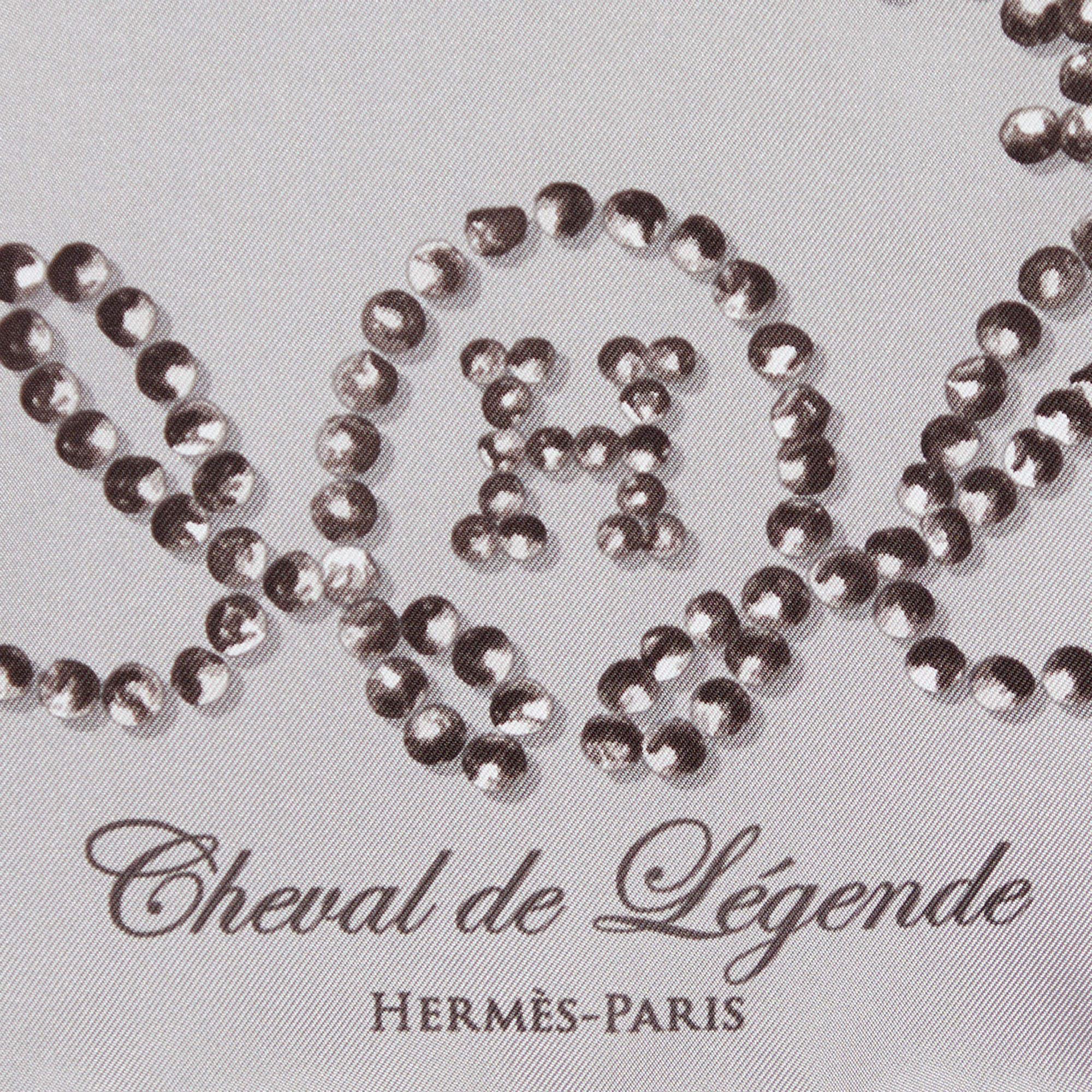 Hermès Grey Cheval de Legende Printed Silk Square Scarf In Excellent Condition In Dubai, Al Qouz 2