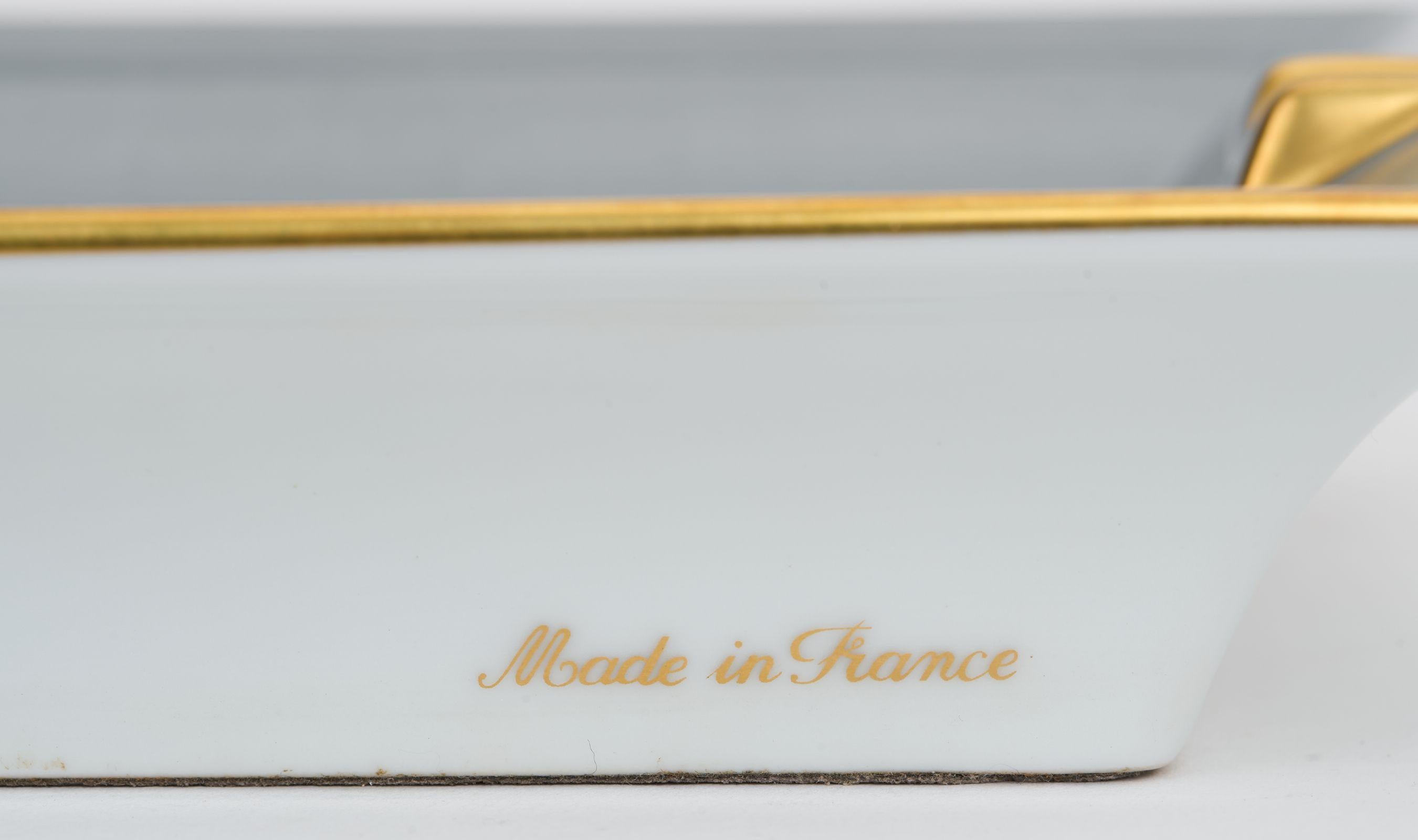 Gray Hermès Grey Gold Dog Porcelain Ashtray For Sale