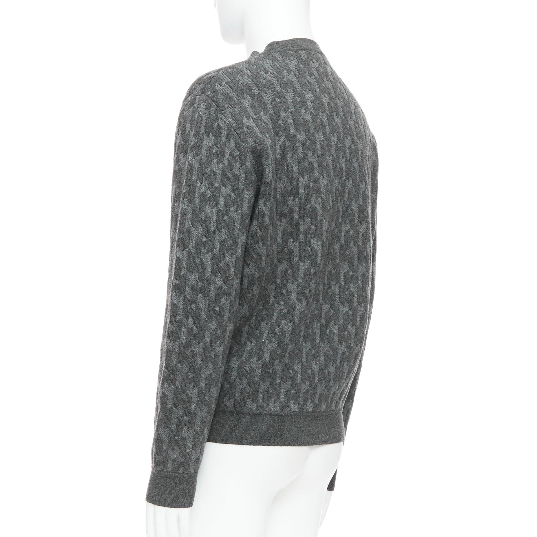 Pull HERMES gris en laine mérinos et cachemire H monogramme intarsia L en vente 1