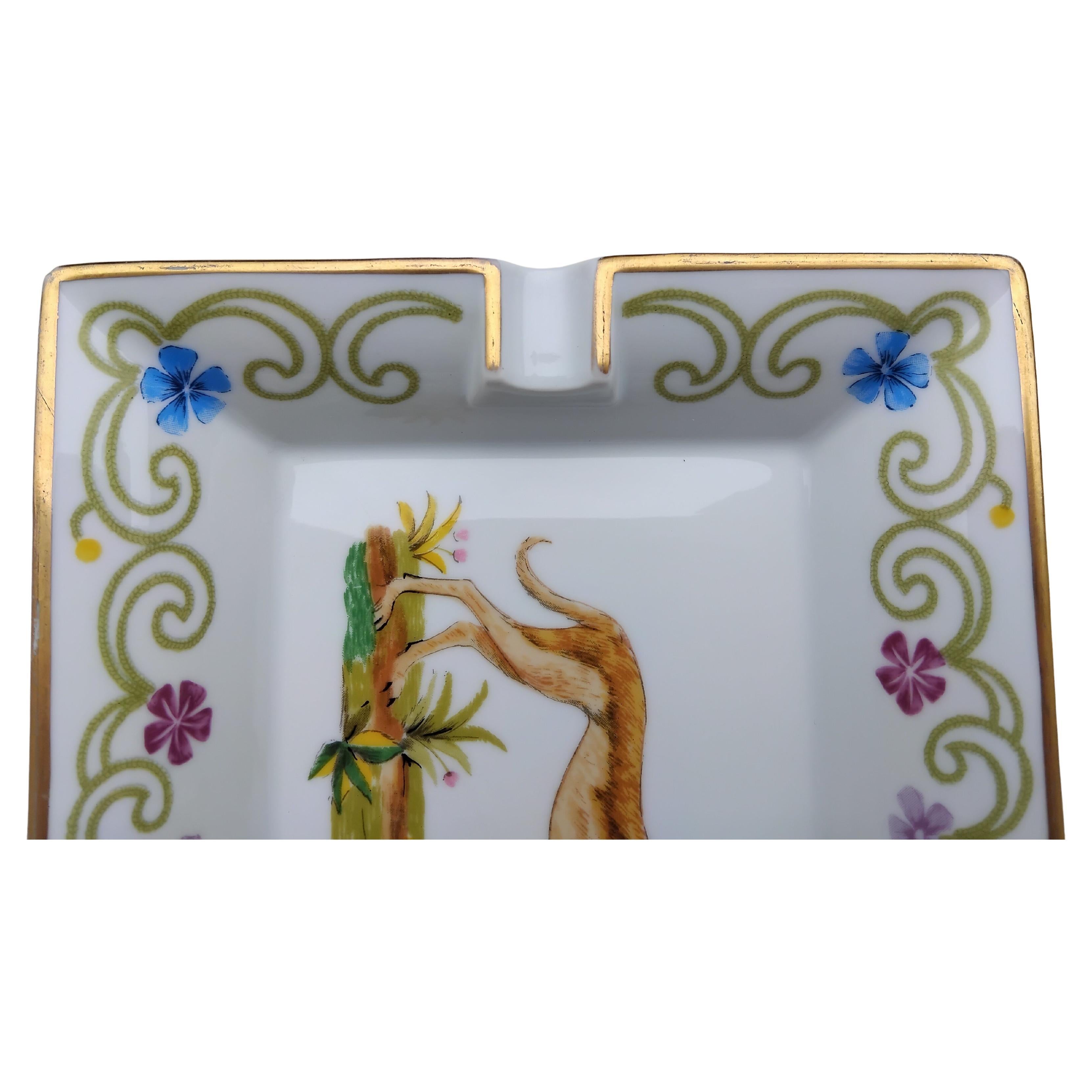 Hermès Greyhound Whippet Portacenere Porcellana Oro in vendita 5