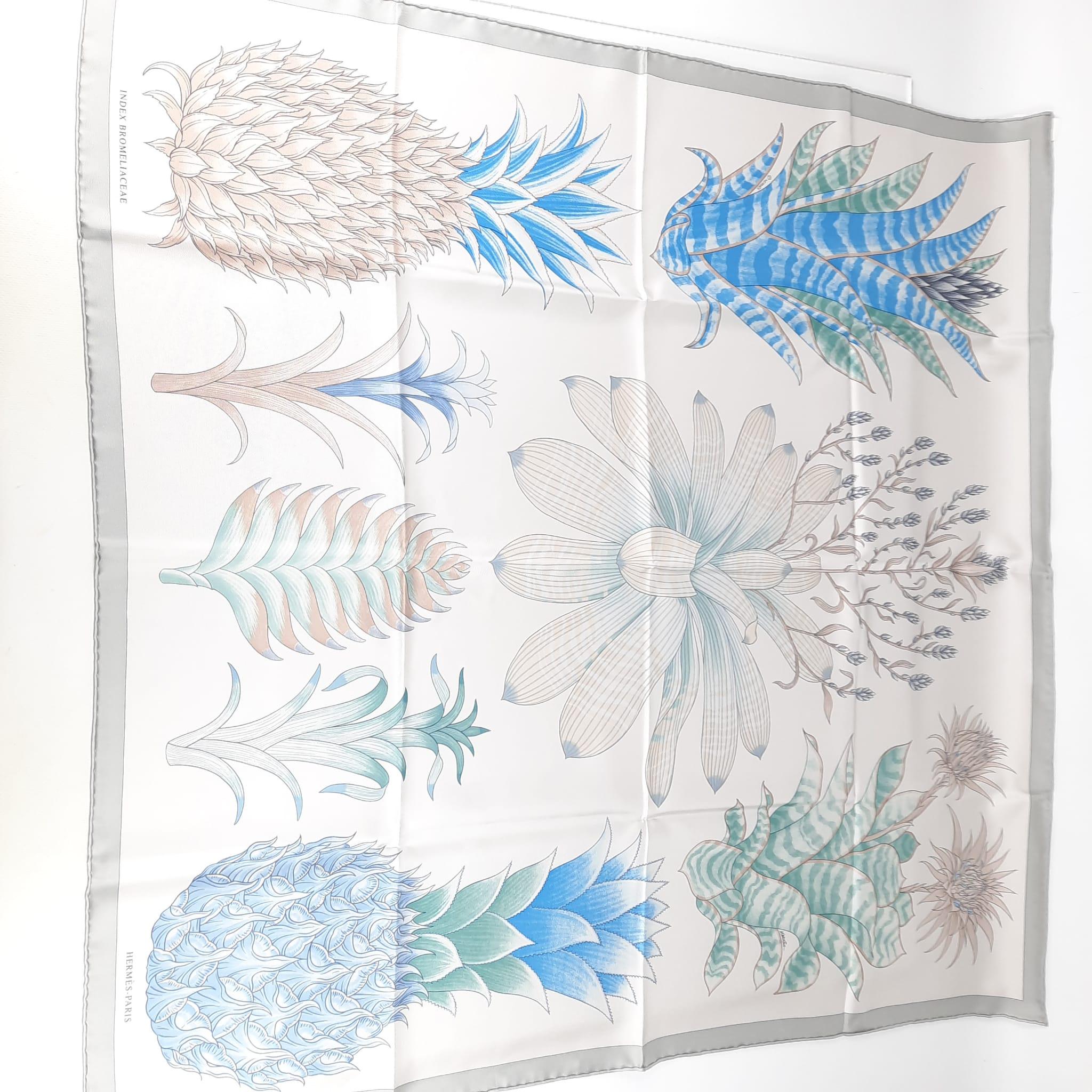 Women's or Men's Hermes Gris Argent / Bleu / Vert Amande Index Bromeliaceae scarf 90