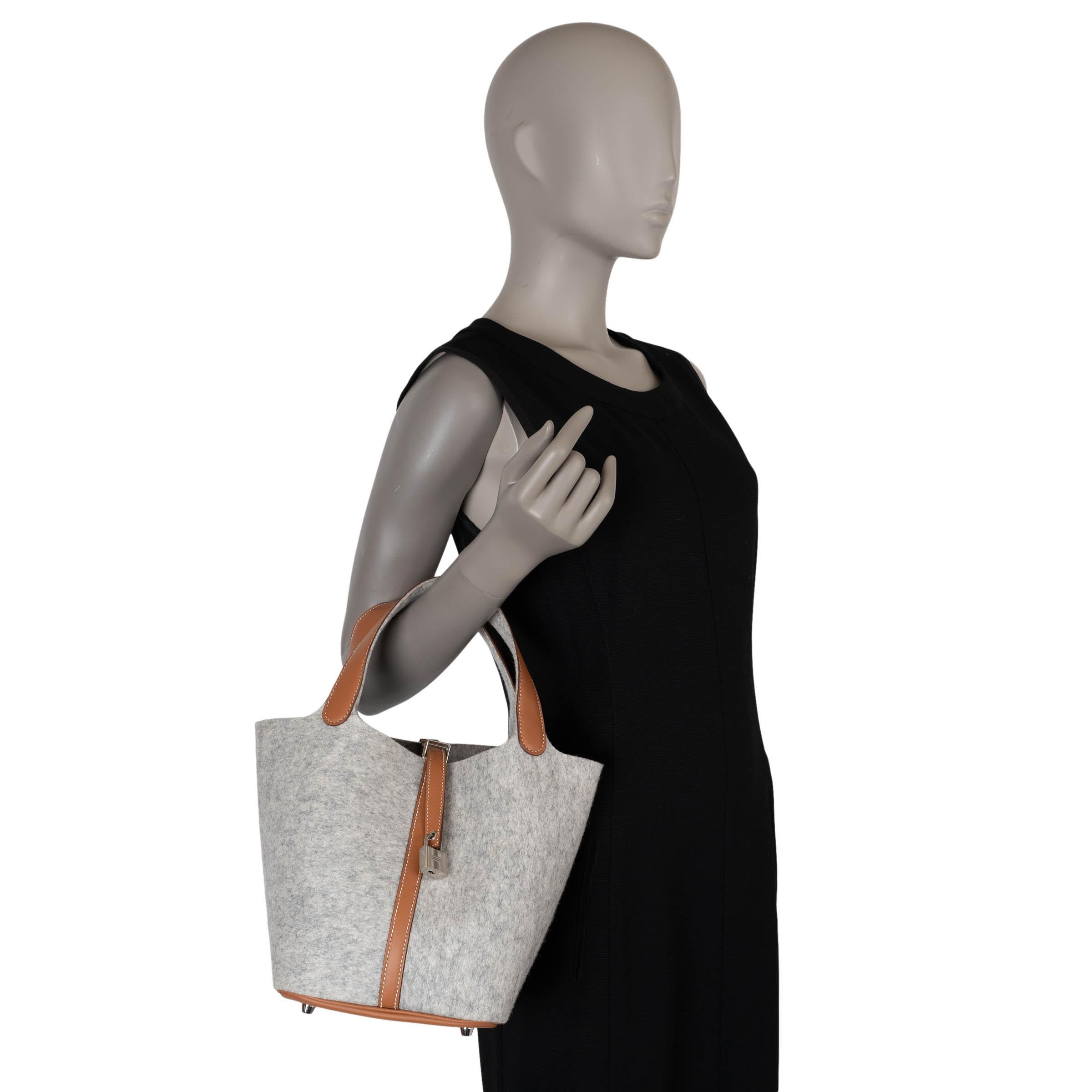 HERMES Gris Claire Feutre / Gold Swift leather PICOTIN 22 Bag Phw For Sale 5