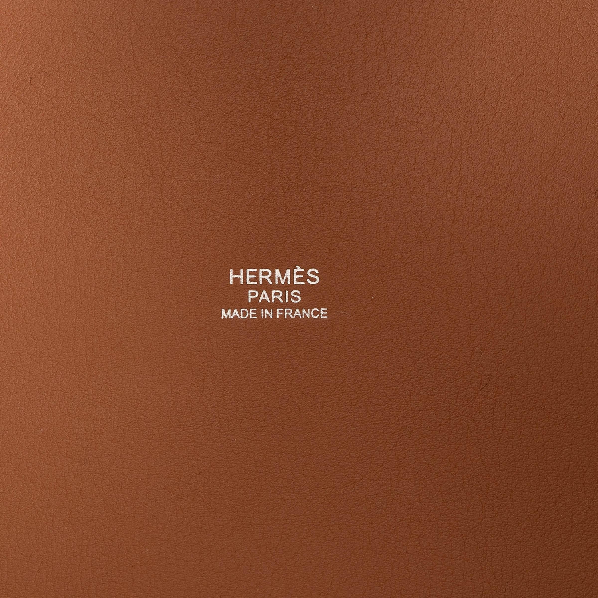 HERMES Gris Claire Feutre / Gold Swift leather PICOTIN 22 Bag Phw For Sale 2