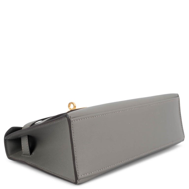 HERMES Gris Meyer gray Swift leather KELLY POCHETTE Clutch Bag w Gold For  Sale at 1stDibs