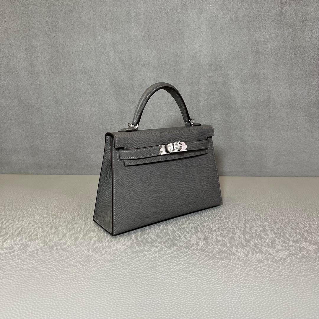 Nero Hermès Gris Meyer/Noir Mini Kelly 20 Verso Epsom Palladium Hardware in vendita