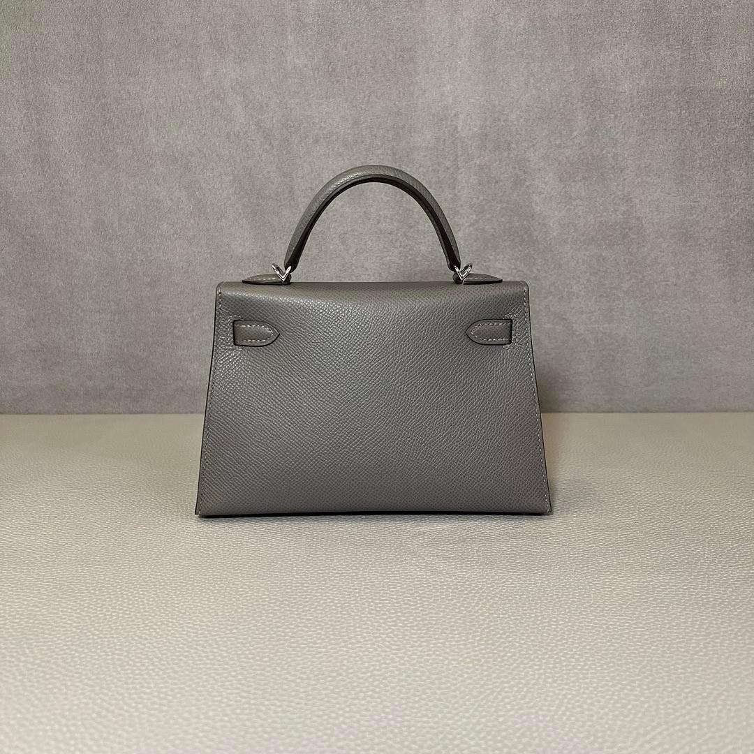 da uomo o donna Hermès Gris Meyer/Noir Mini Kelly 20 Verso Epsom Palladium Hardware in vendita