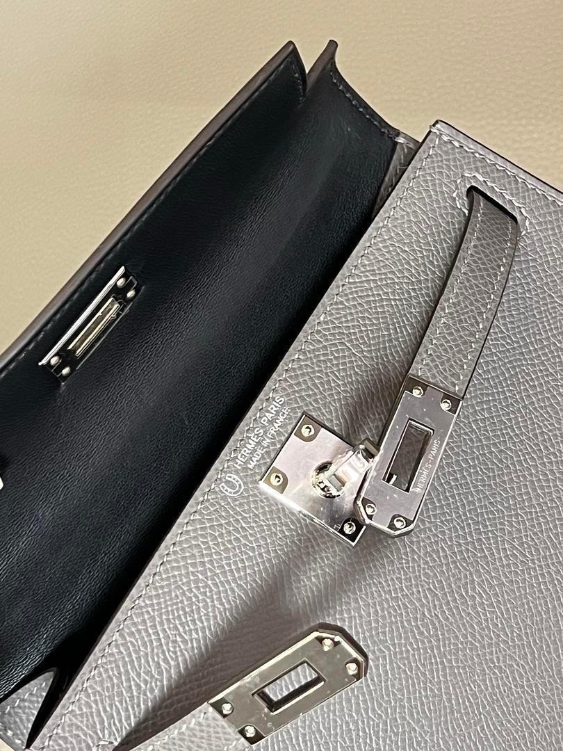 Hermès Gris Meyer/Noir Mini Kelly 20 Verso Epsom Palladium Hardware in vendita 1