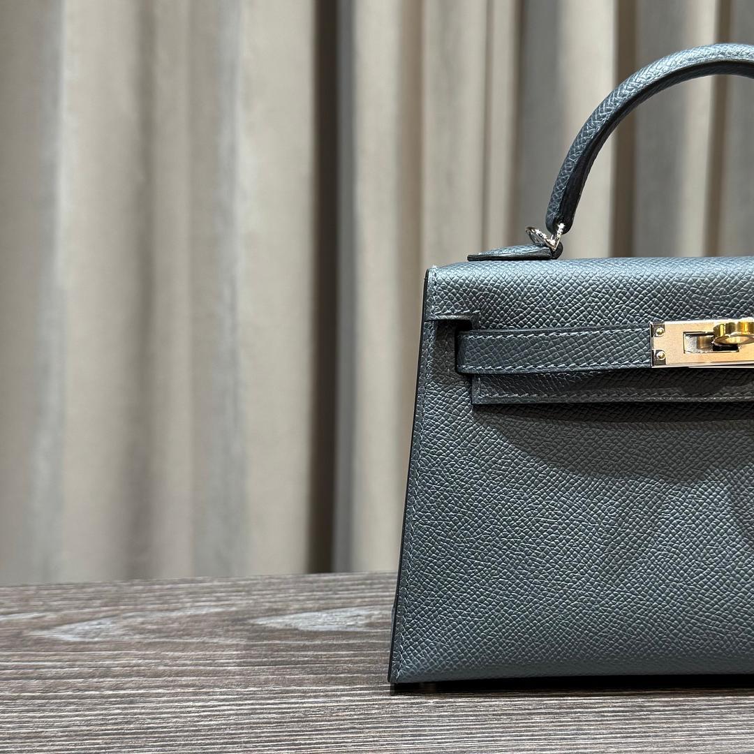 Hermès Gris Misty Noir Alezan Mini Kelly 20 Tricolore Epsom Permabrass Hardware In condizioni Nuovo in vendita a New York, NY