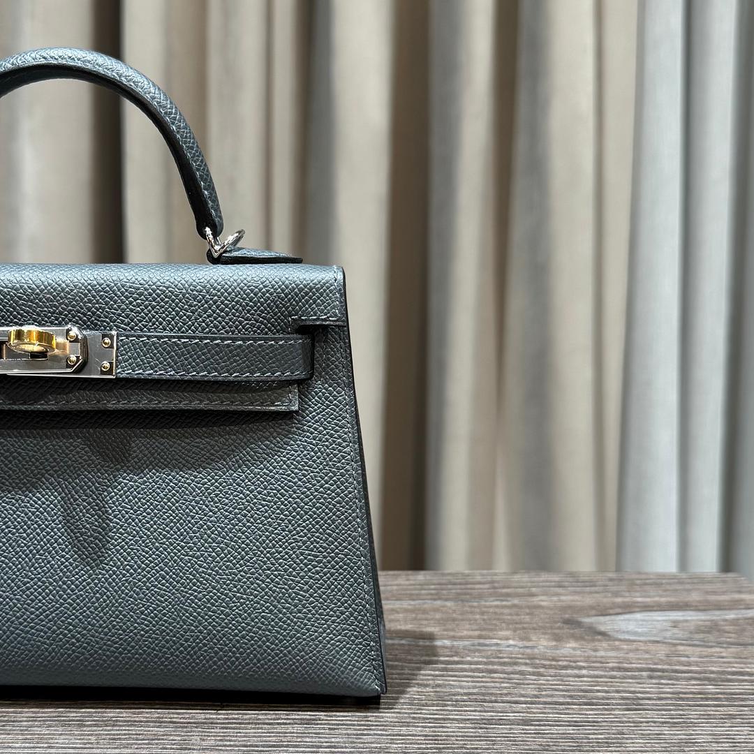 da uomo o donna Hermès Gris Misty Noir Alezan Mini Kelly 20 Tricolore Epsom Permabrass Hardware in vendita