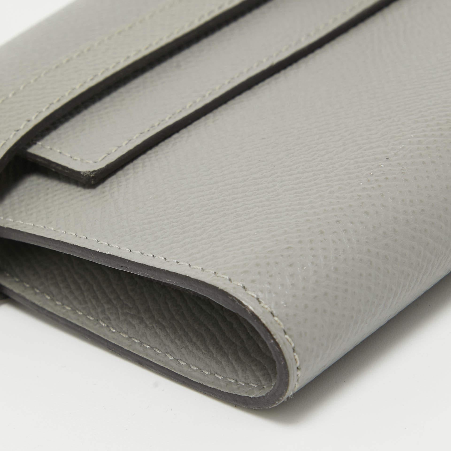 Hermes Gris Mouette Epsom Leather Kelly Classic Wallet For Sale 4
