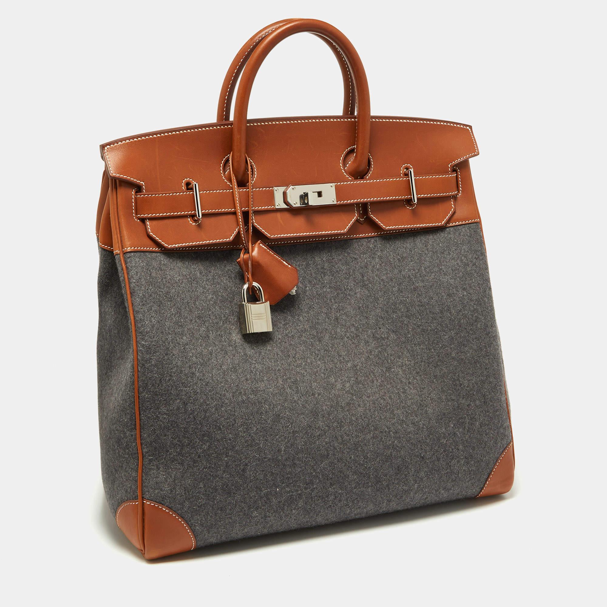 Hermes Gris Moyen/Fauve Wool and Leather Palladium Finish HAC Birkin 40 Bag In Good Condition In Dubai, Al Qouz 2