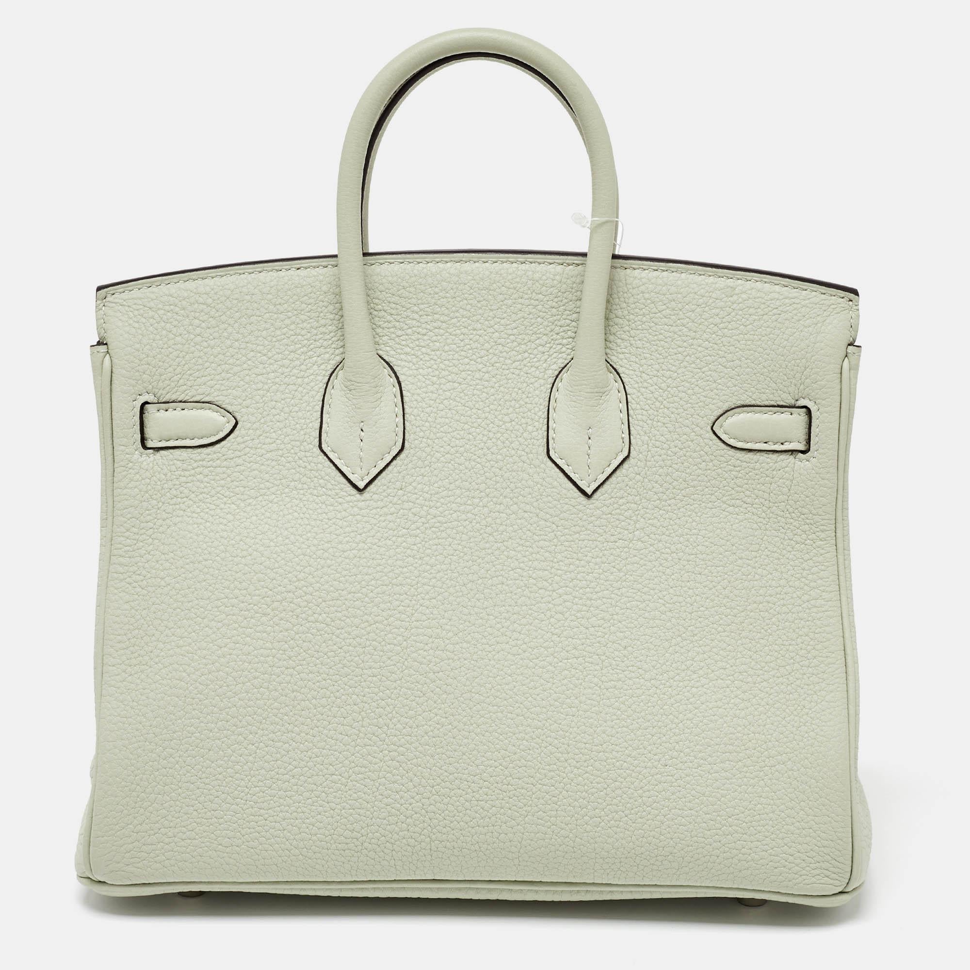 Women's Hermès Gris Neve Togo Leather Silver Finish Birkin 25 Bag For Sale