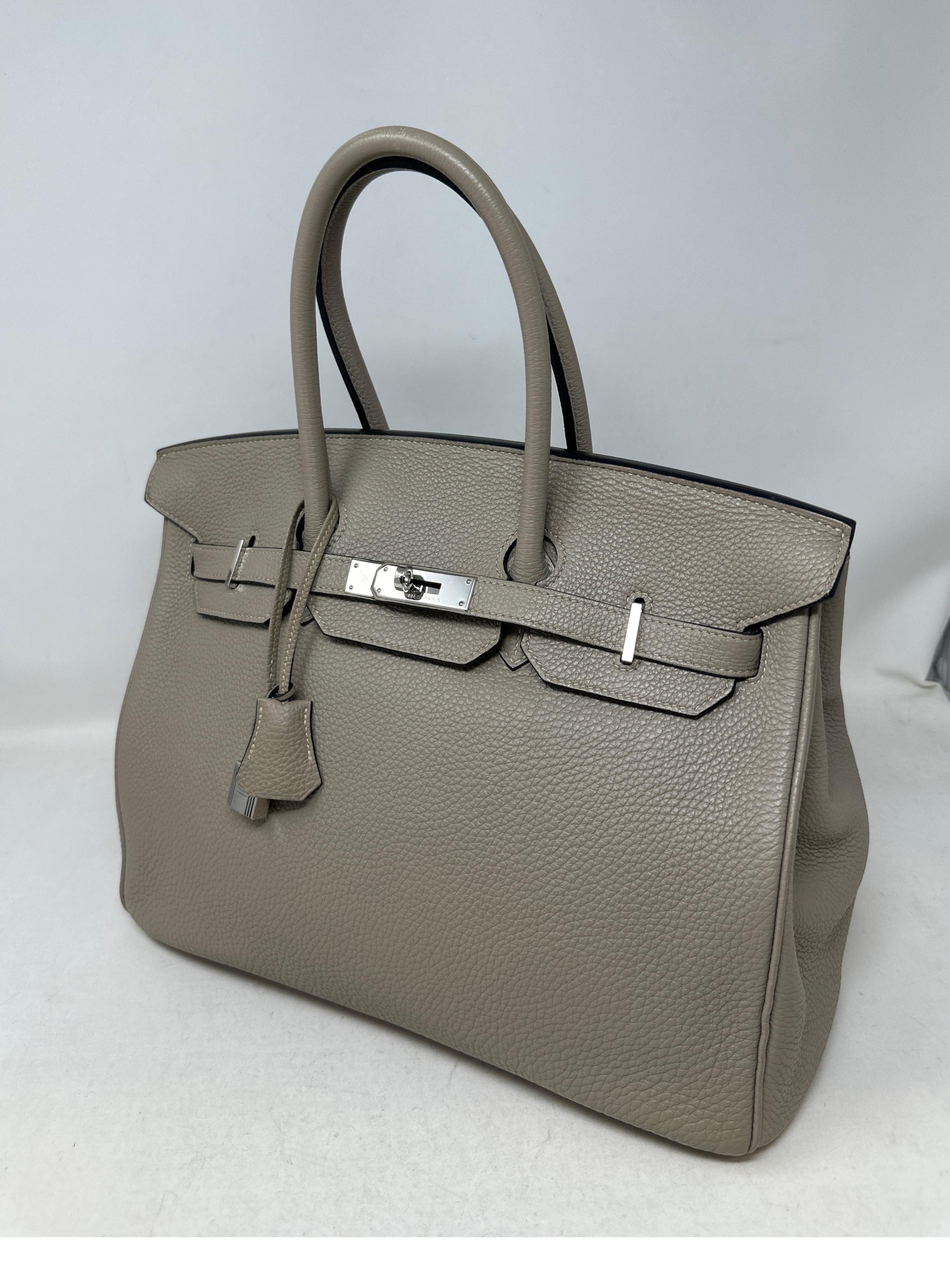 Hermes Gris Tourterelle Birkin 35 Bag  For Sale 12
