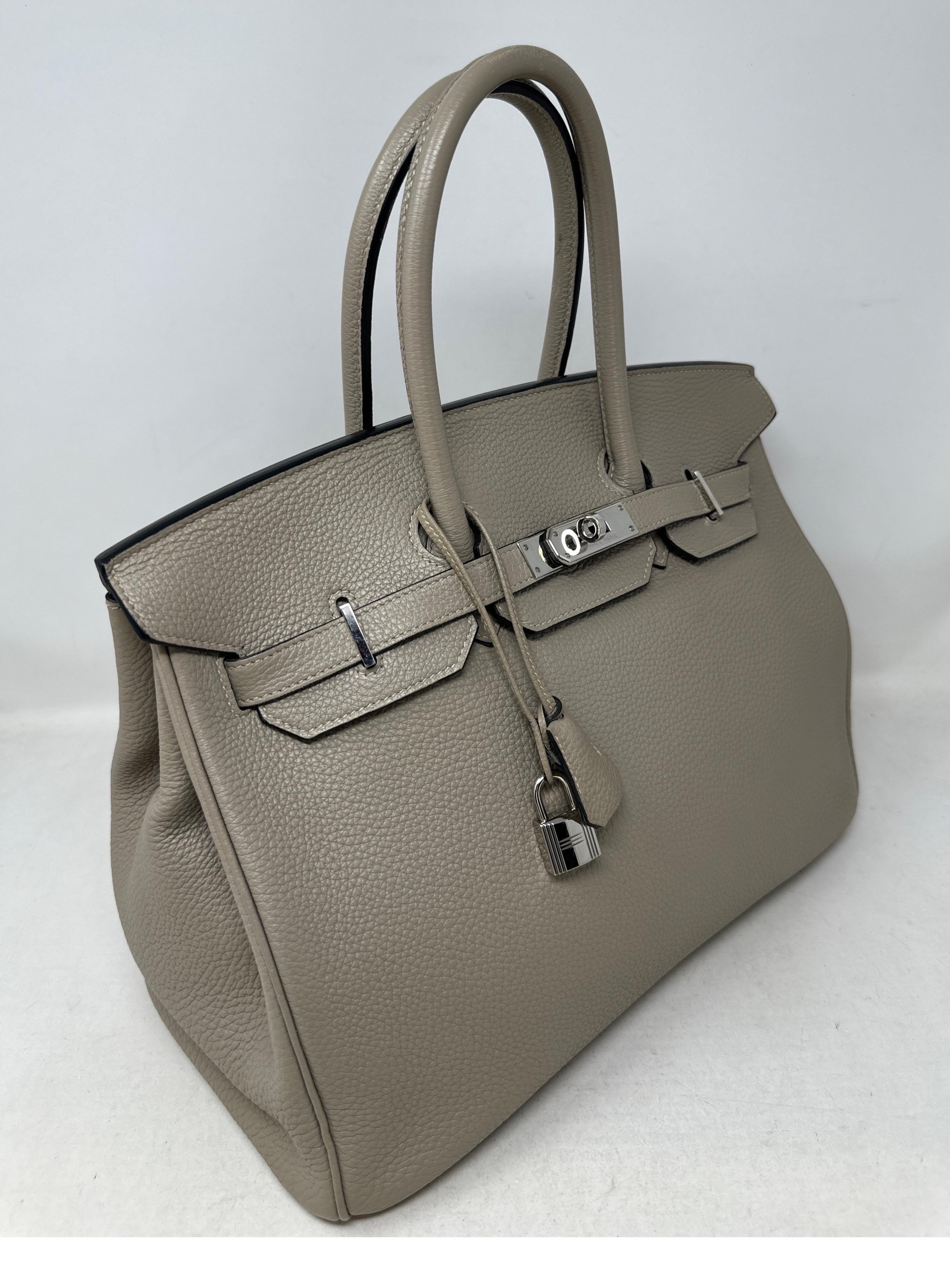 Hermes Gris Tourterelle Birkin 35 Bag  For Sale 13
