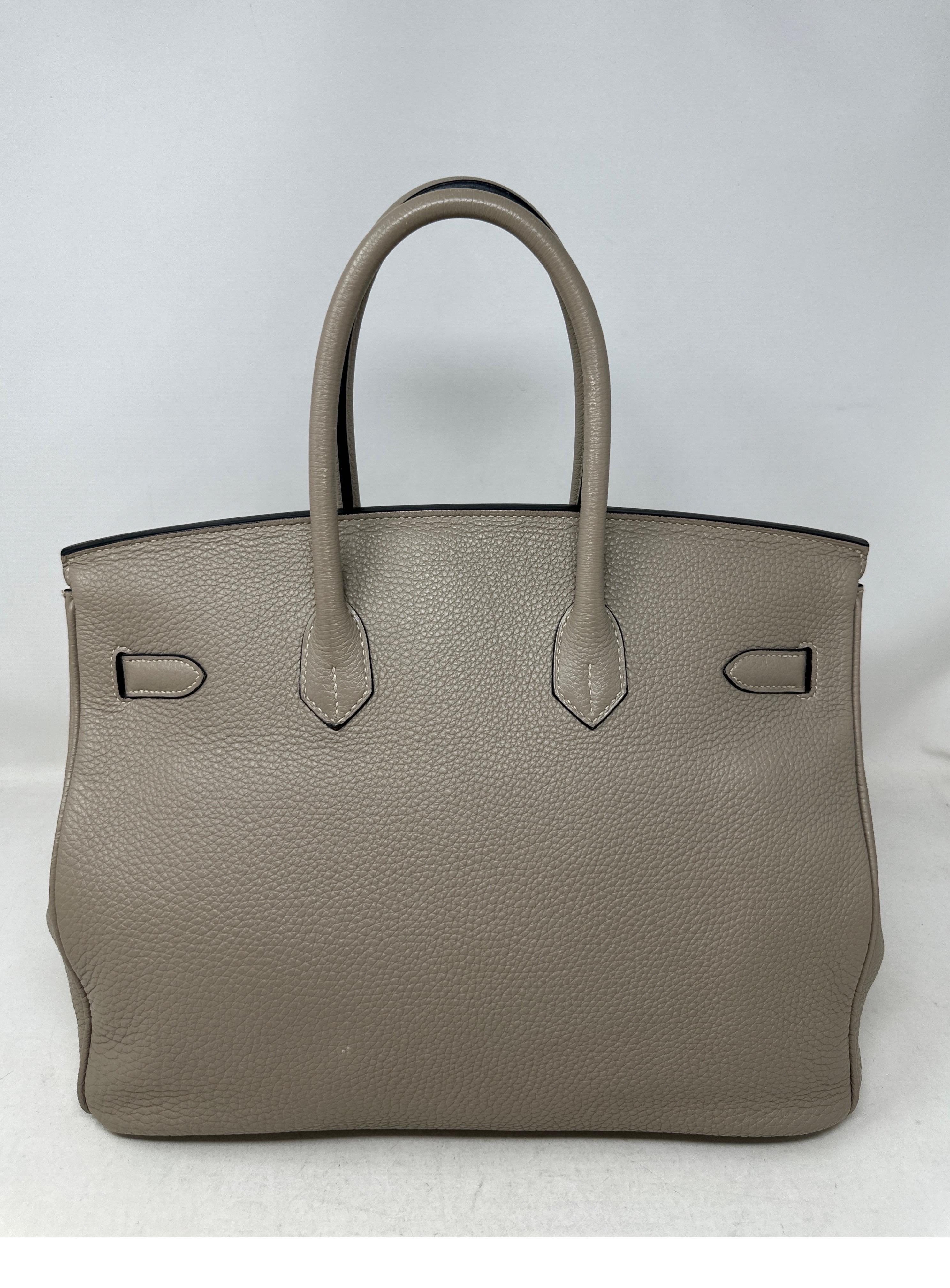 Hermes Gris Tourterelle Birkin 35 Bag  For Sale 15