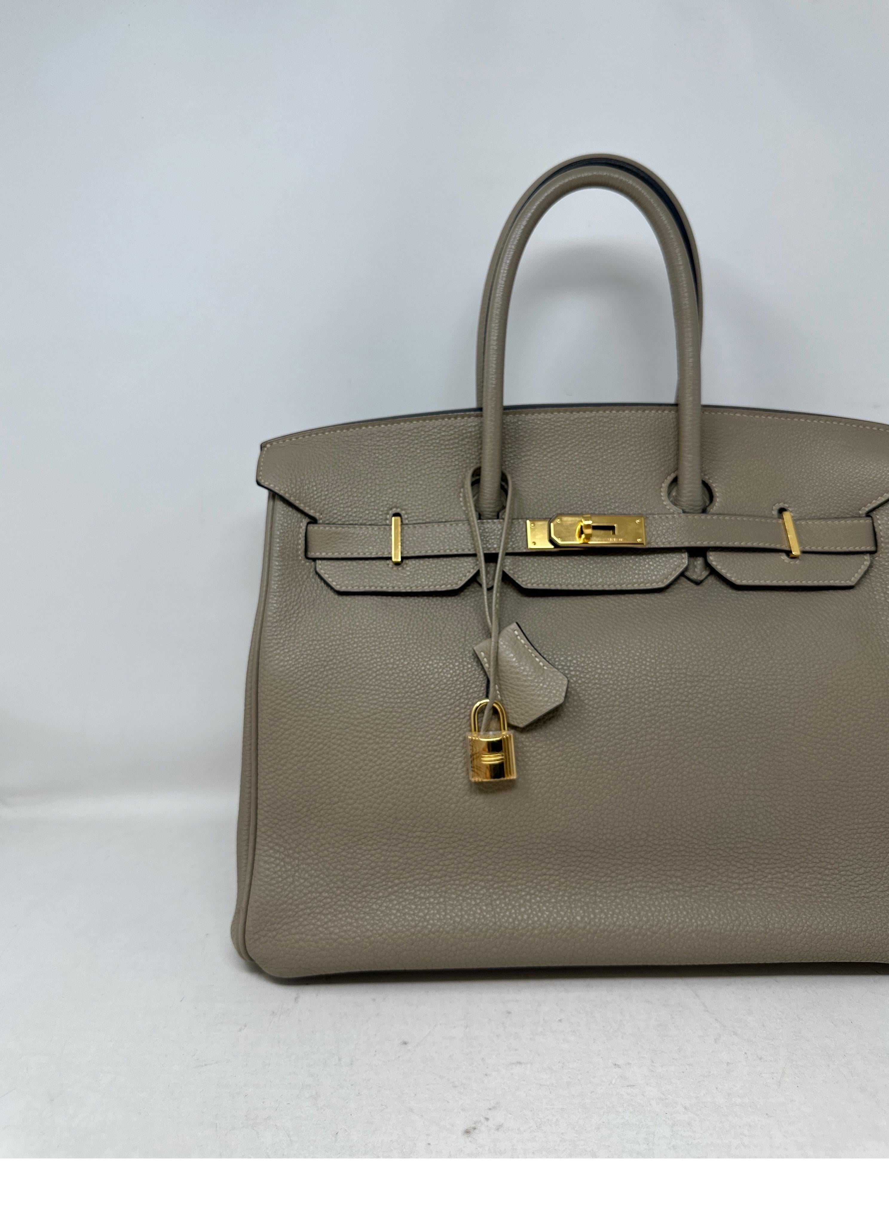Hermes Gris Tourterelle Birkin 35 Bag In Excellent Condition In Athens, GA
