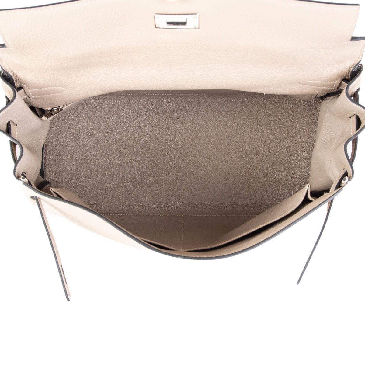 Women's HERMES Gris Tourterelle grey Clemence leather & Palladium KELLY 35 Retourne Bag For Sale